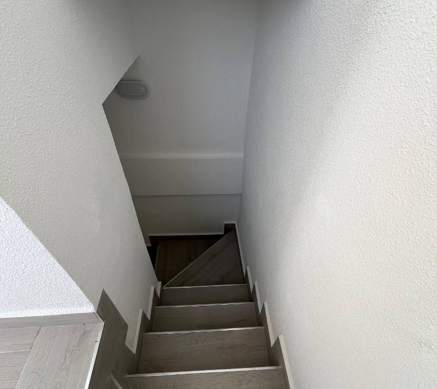 TŘÍPATROVÝ BUNGALOV NA PRODEJ - LA MATA