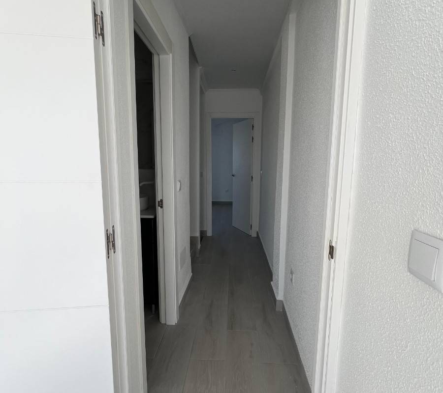 TŘÍPATROVÝ BUNGALOV NA PRODEJ - LA MATA