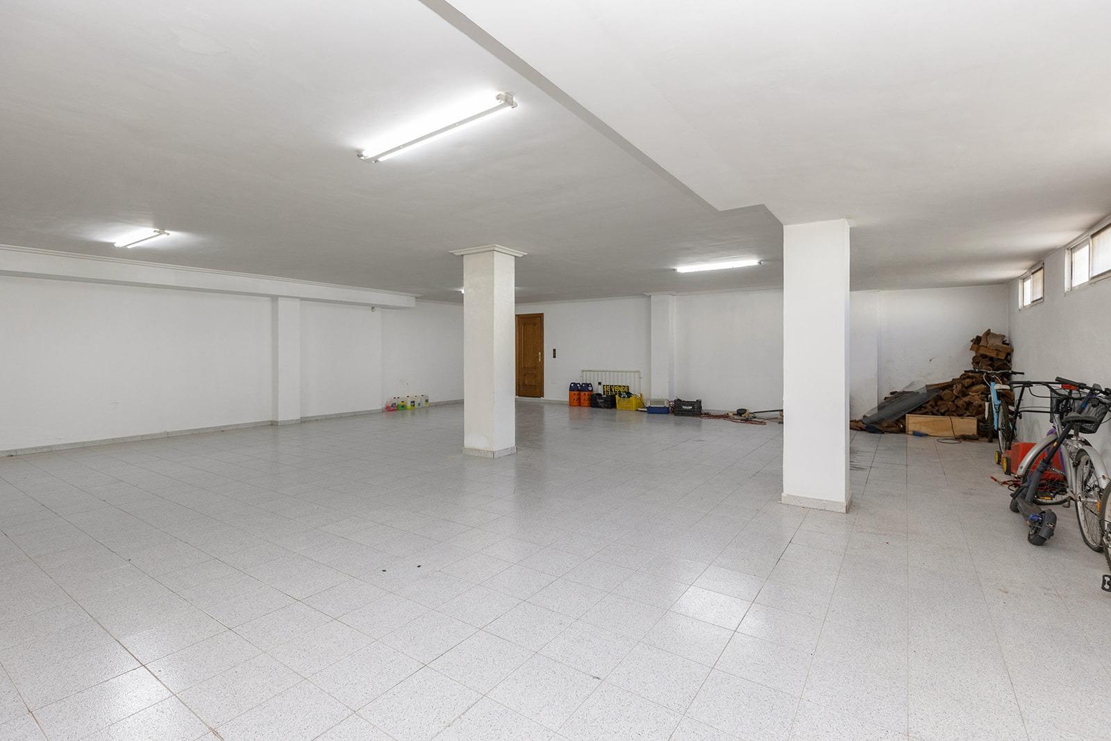 Jedinečná příležitost! Prožijte sen v této luxusní vile v prestižní urbanizaci Torreta Florida v Torrevieji