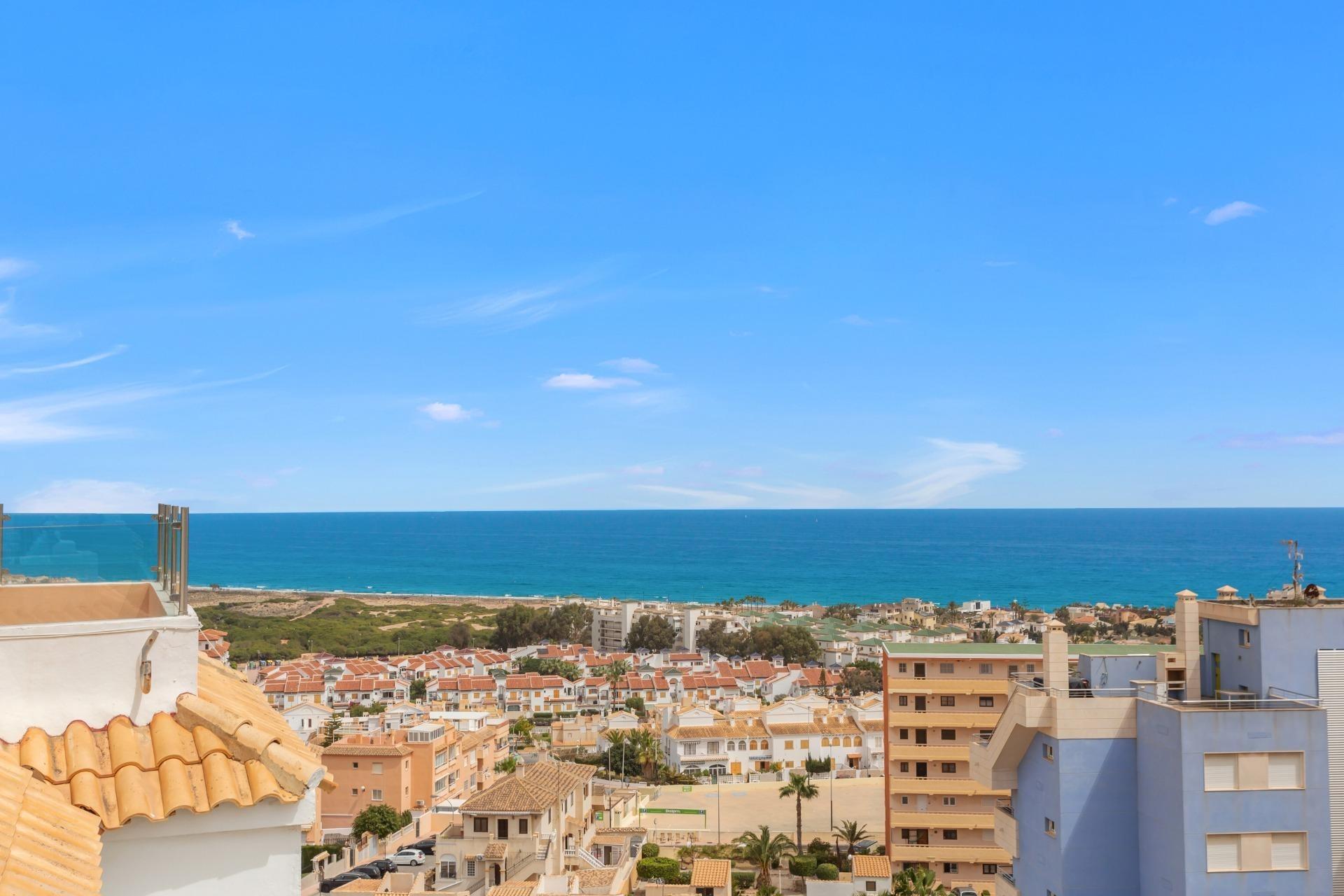 Penthouse for sale in Torrevieja