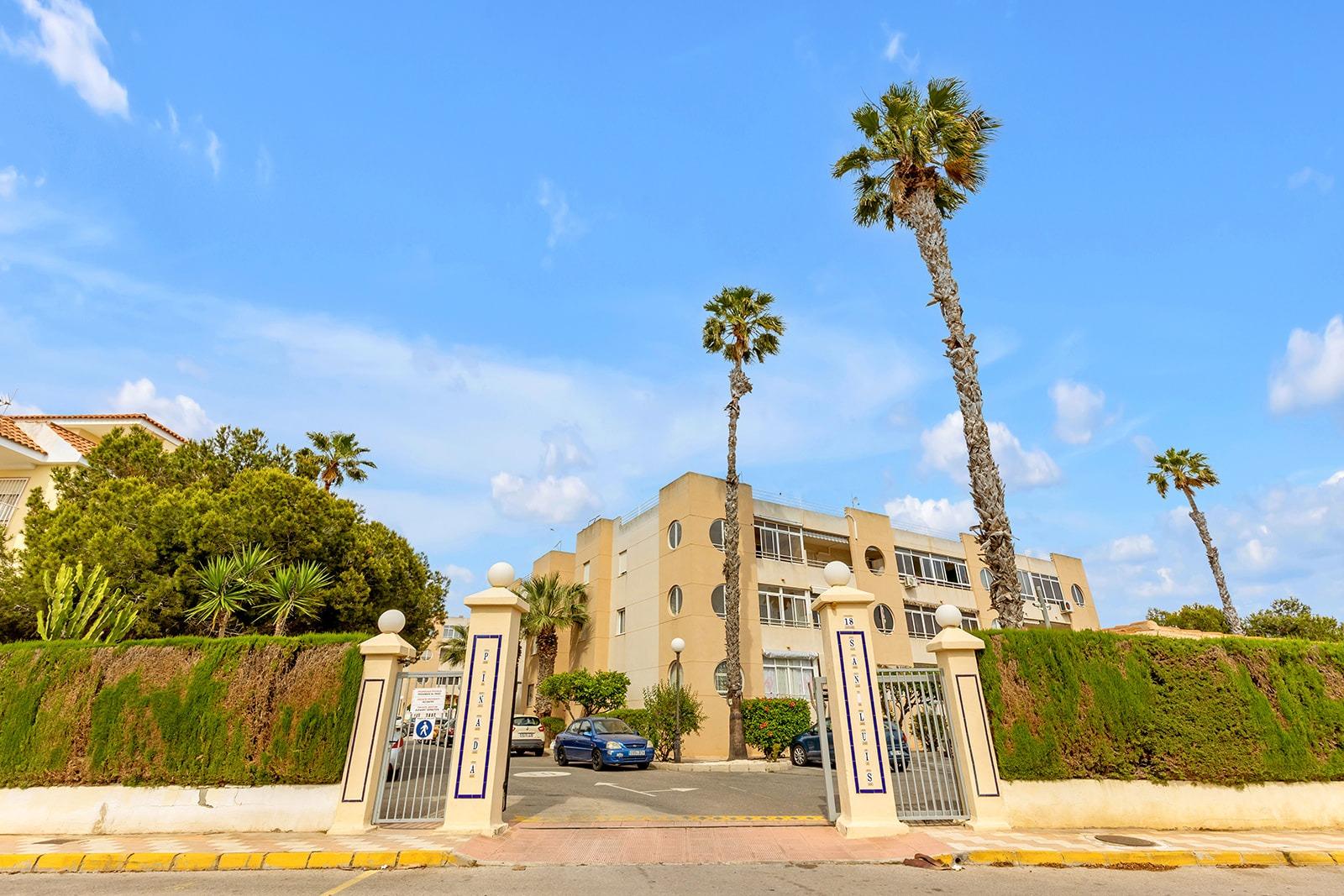 Apartment for sale in Torrevieja