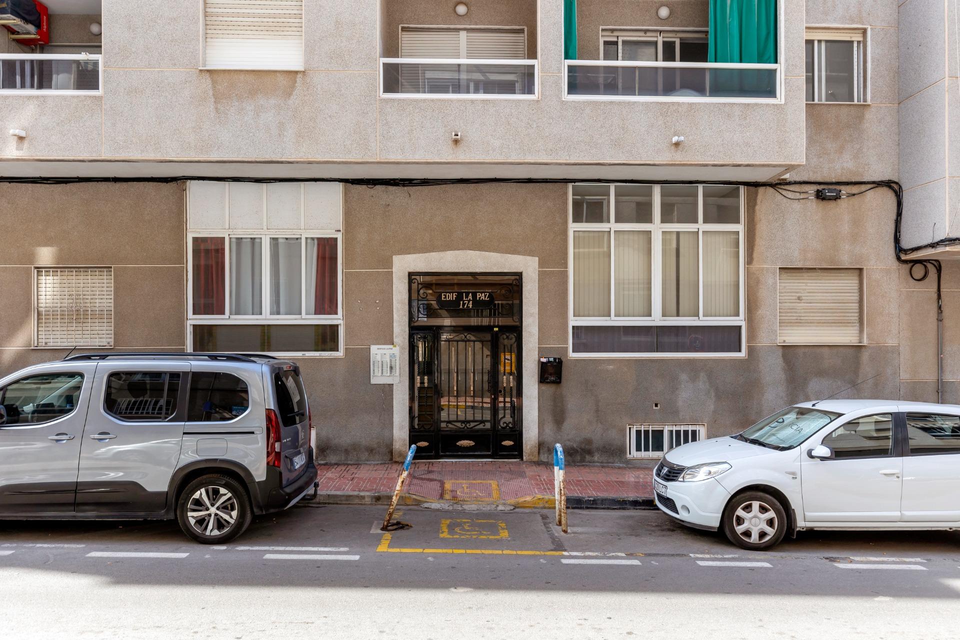 Apartment for sale in Torrevieja