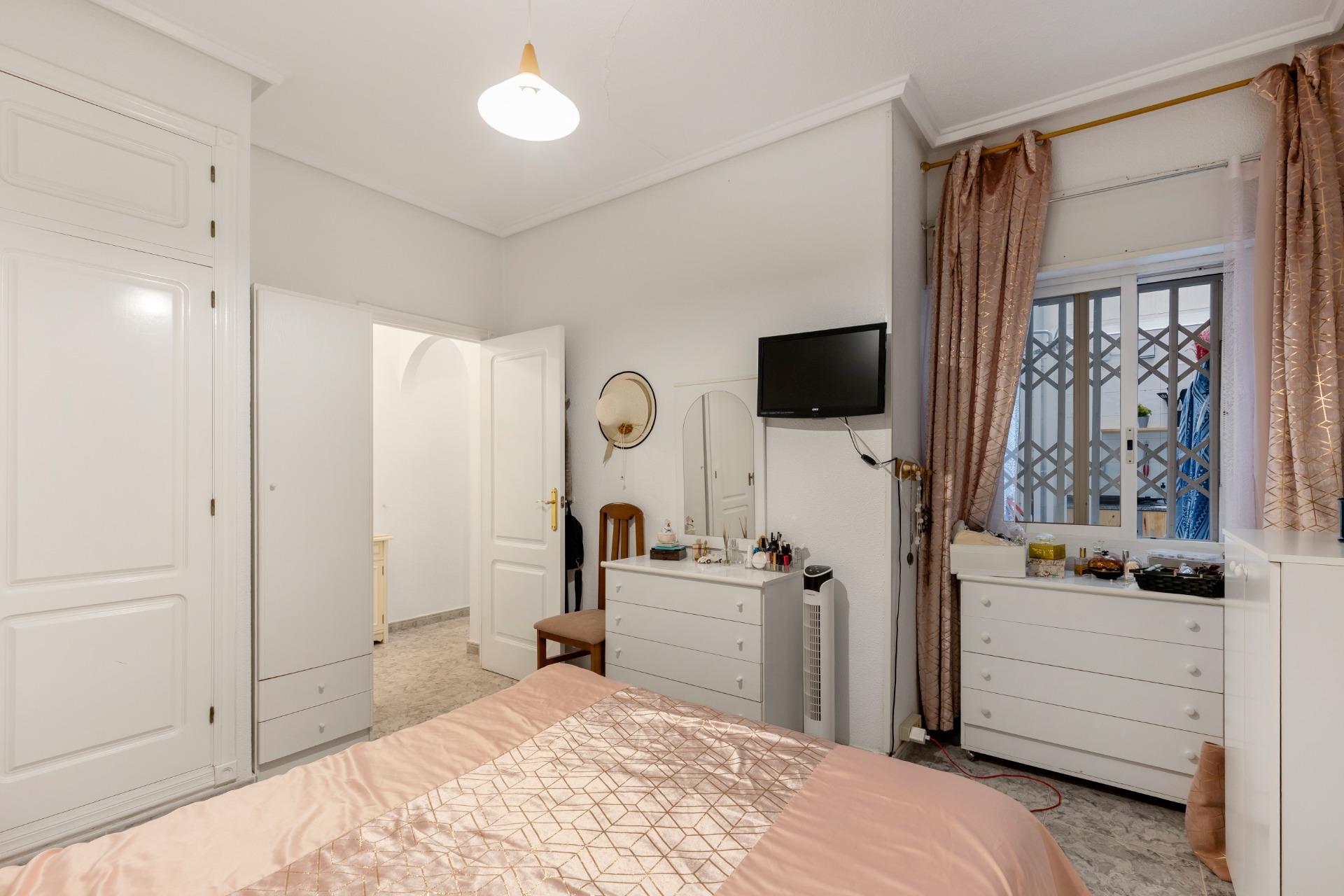 Apartment for sale in Torrevieja