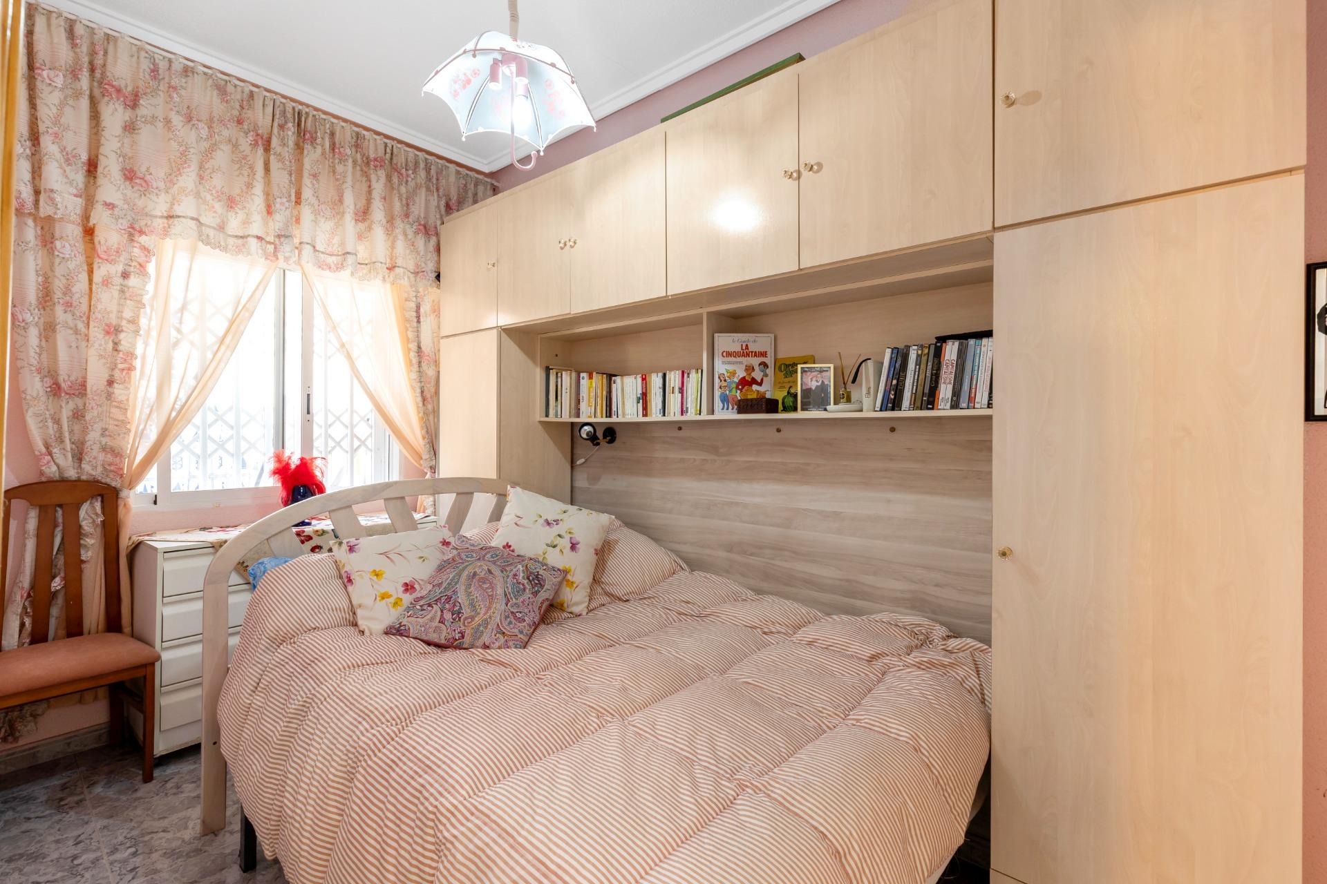 Apartment for sale in Torrevieja