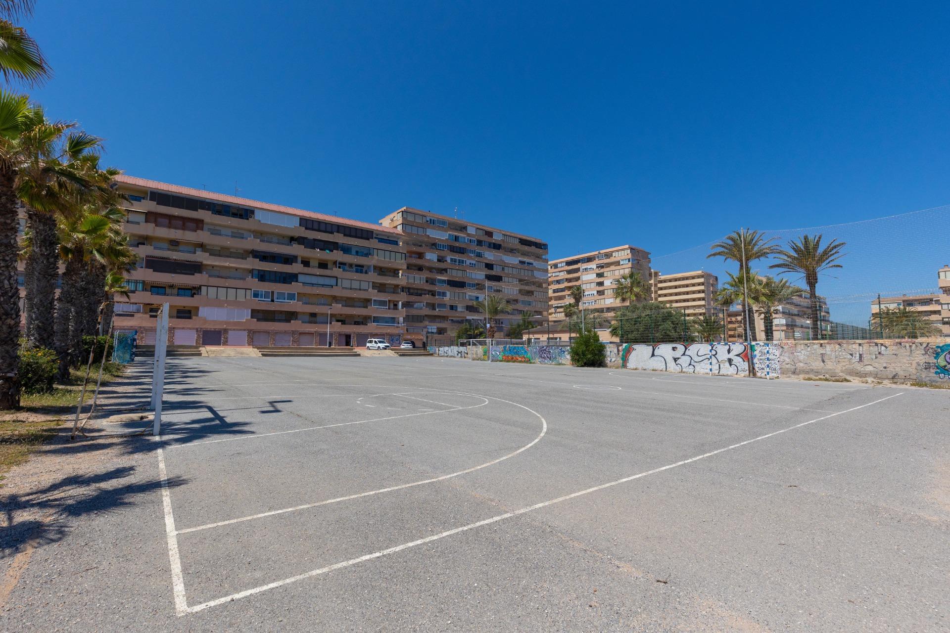 Byt s výhledem na moře v exkluzivní čtvrti Cabo Cervera, Torrevieja