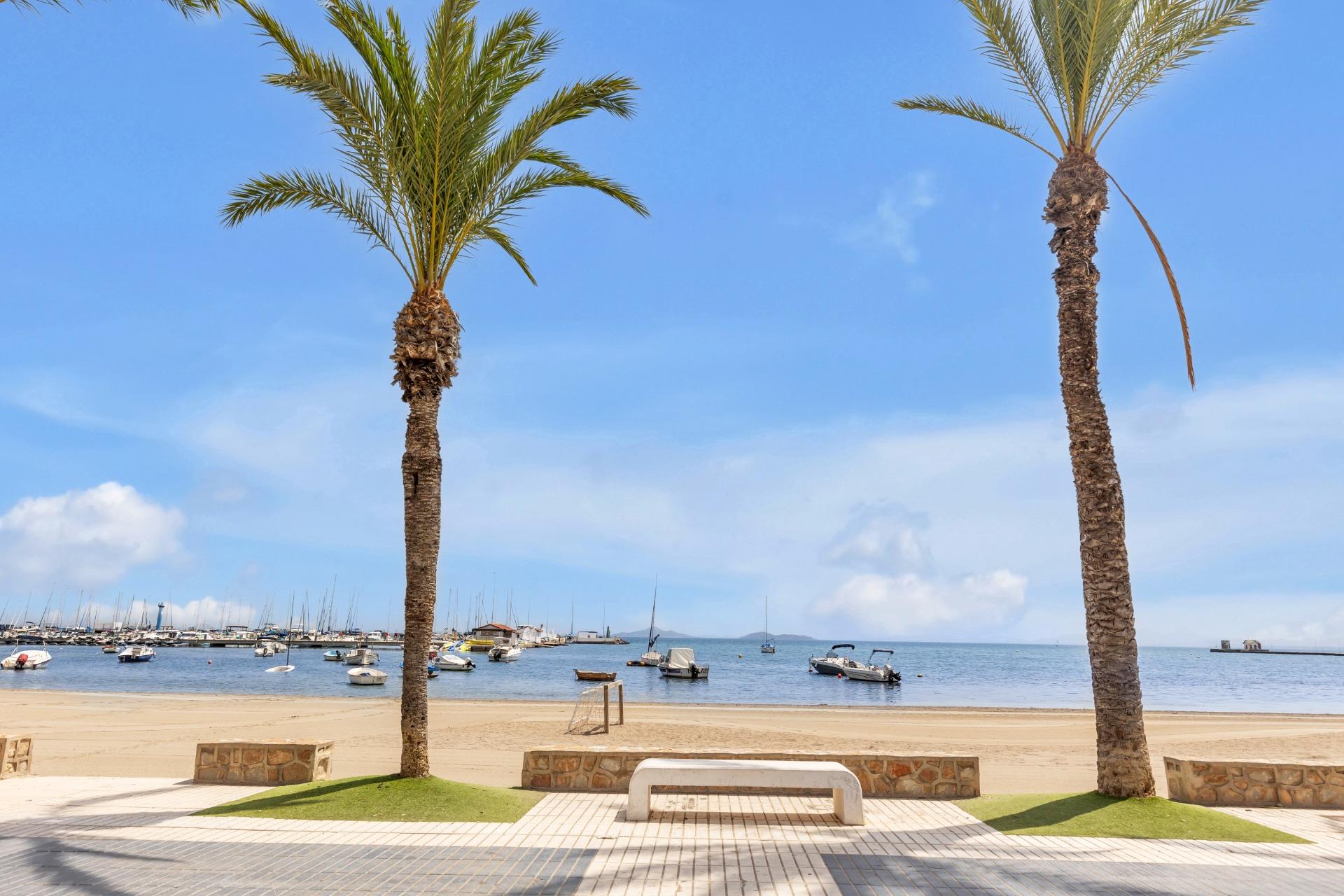 Duplex for sale in Los Alcázares