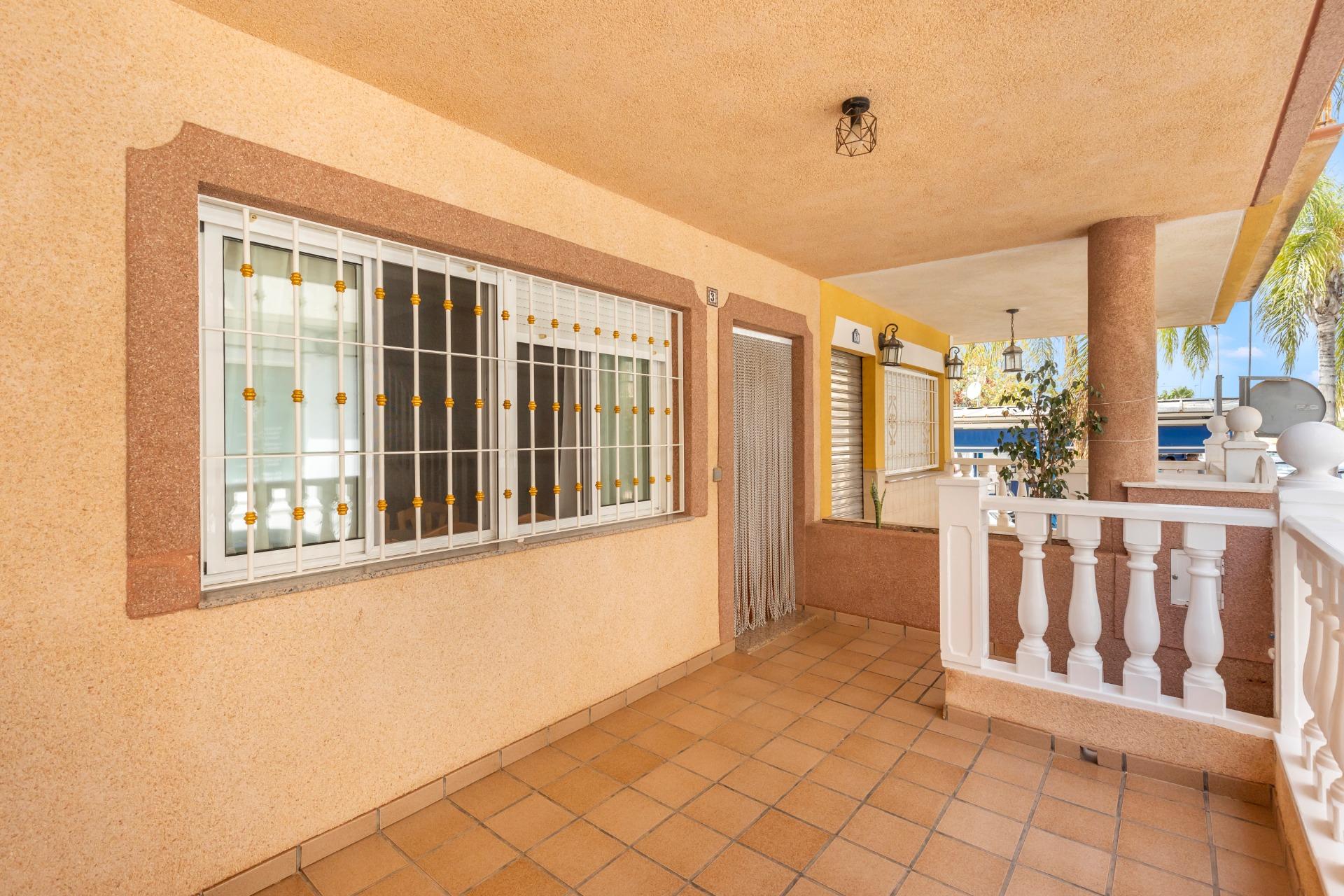 Duplex for sale in Los Alcázares