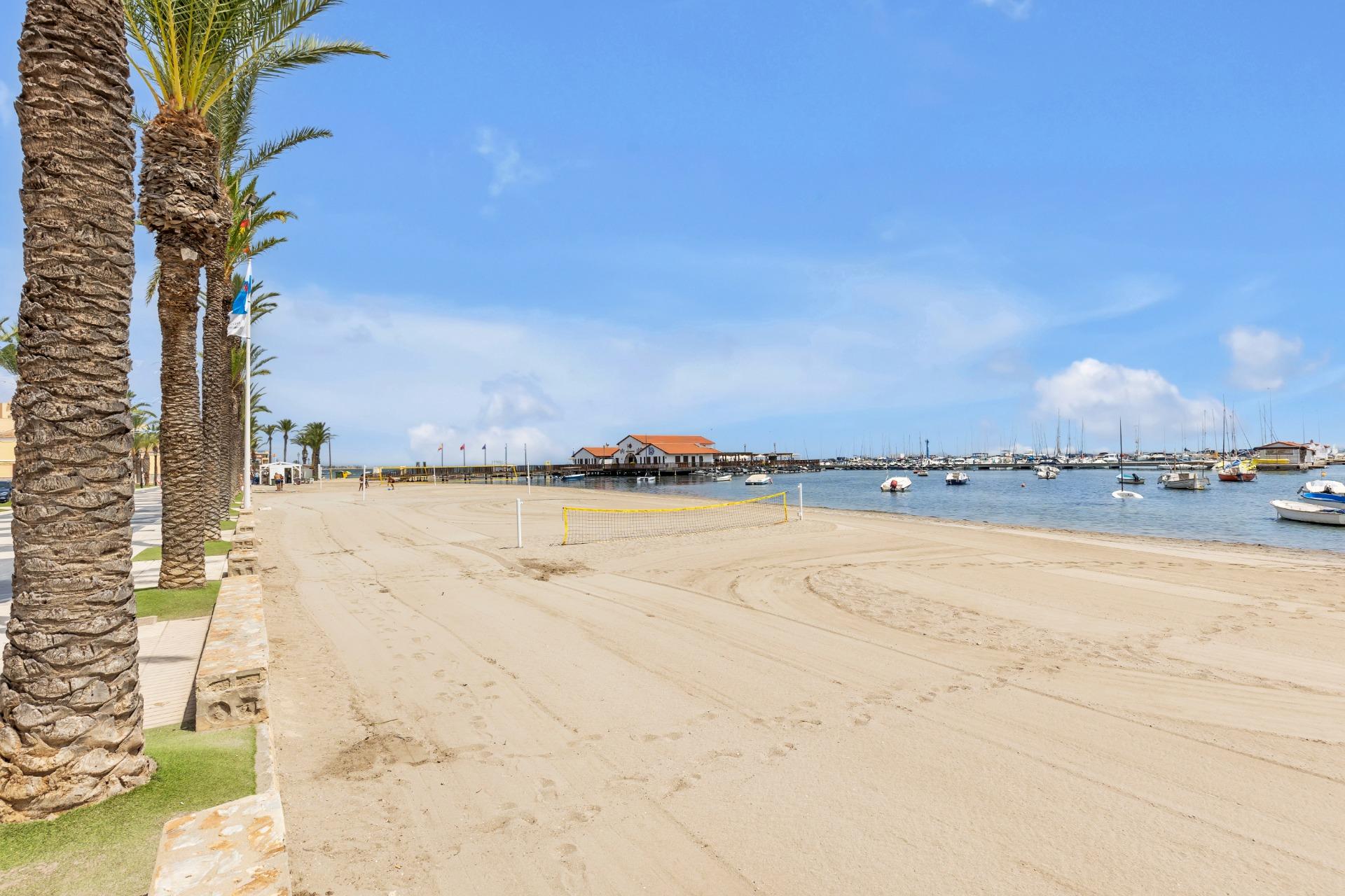 Duplex for sale in Los Alcázares