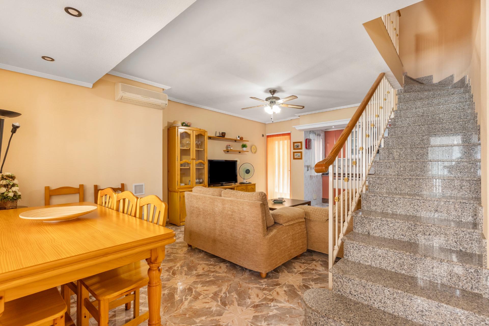 Duplex for sale in Los Alcázares