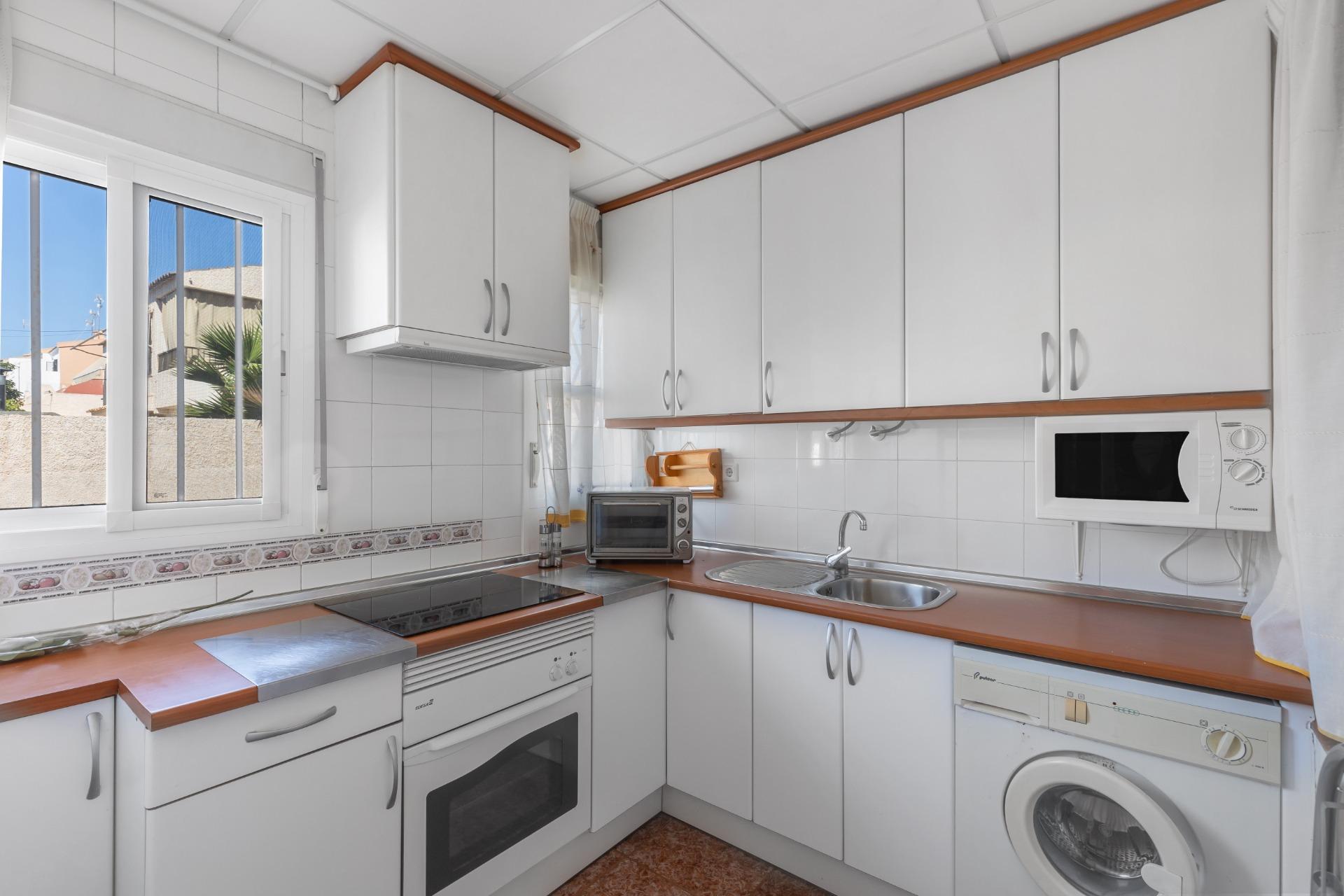 Přízemní byt se 2 ložnicemi v Torrevieji – ideální bydlení i investice