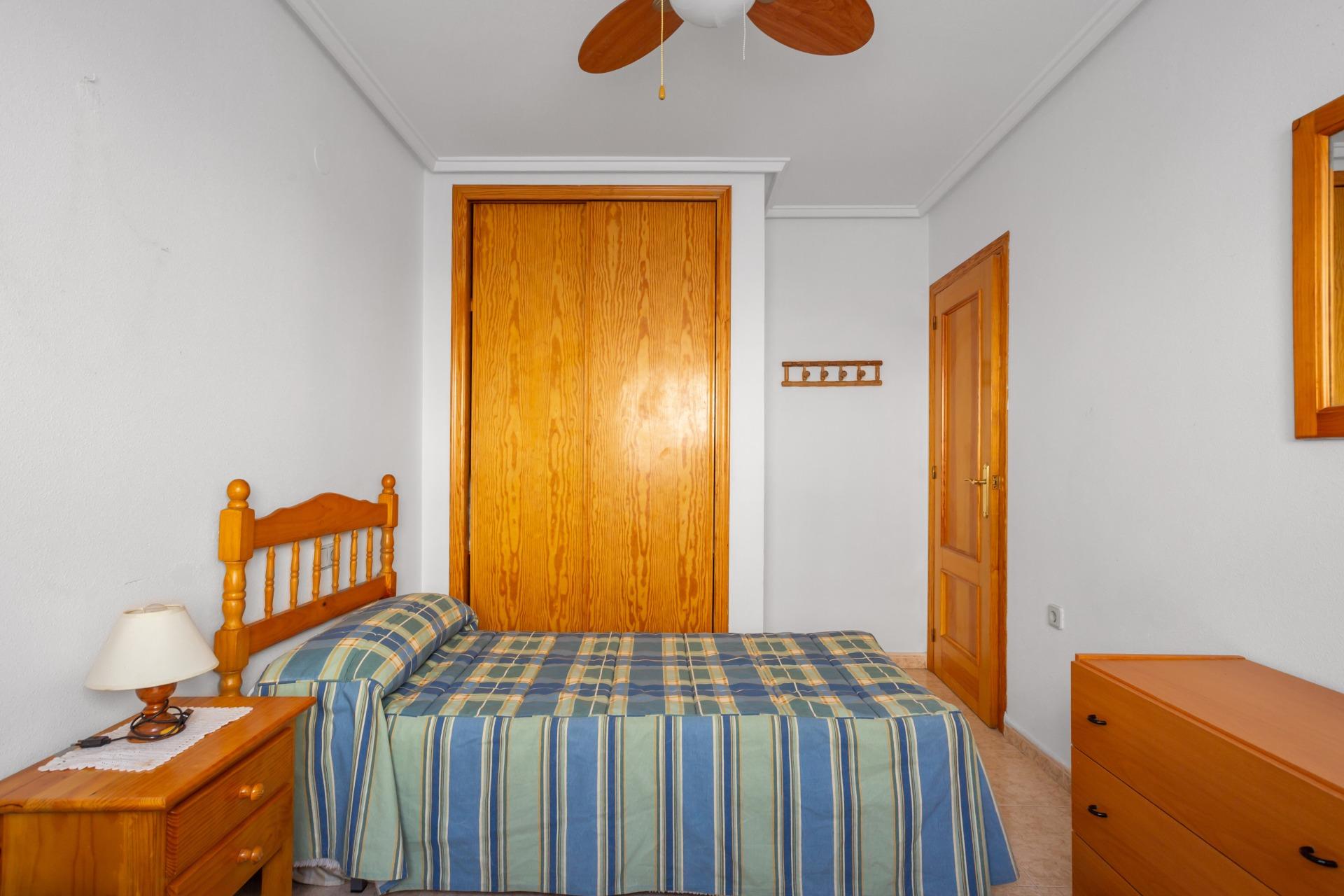 Apartmán k prodeji v Torrevieja jen pár kroků od Playa del Cura.