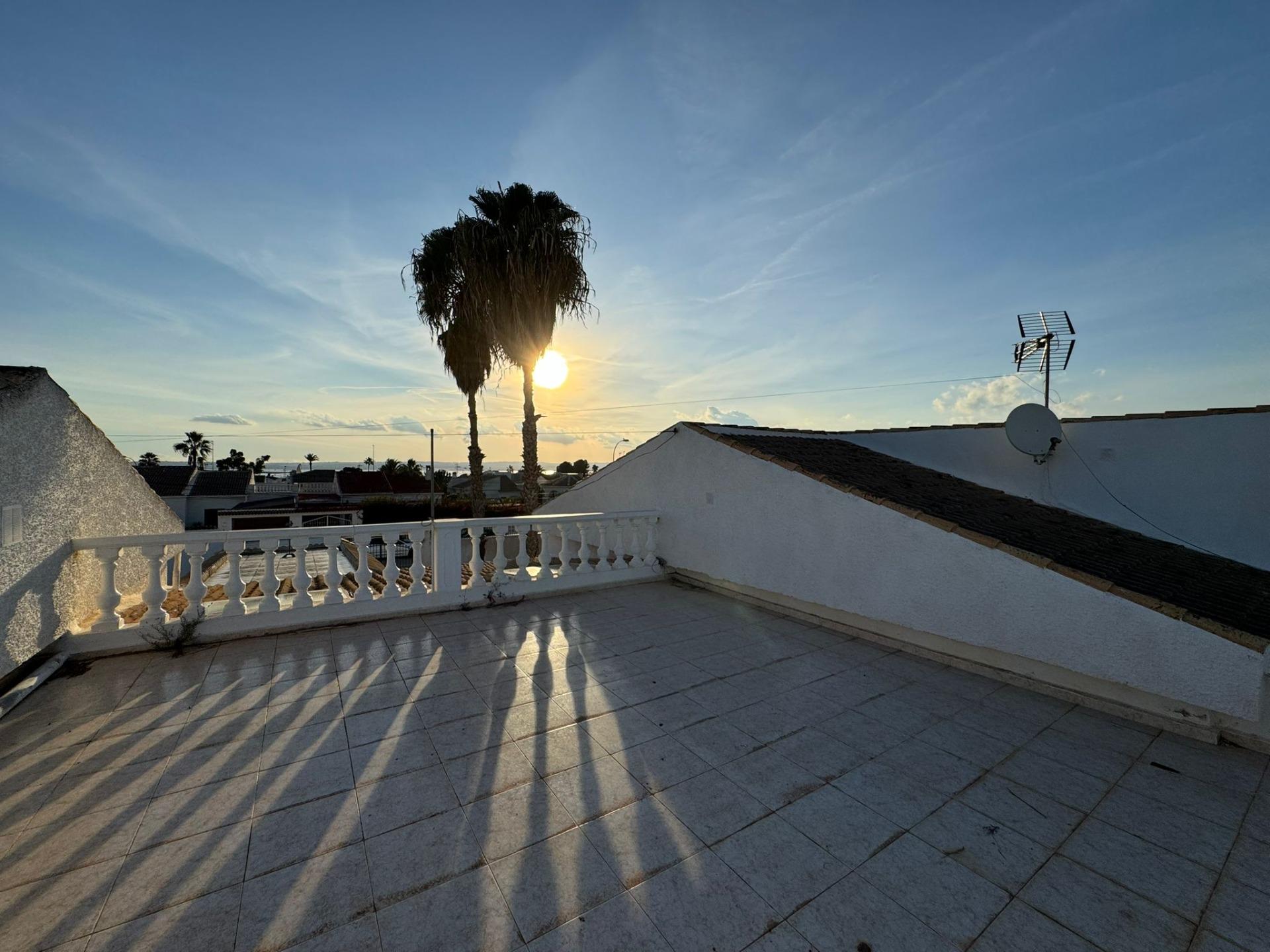 Okouzlující dvojdomek k prodeji.