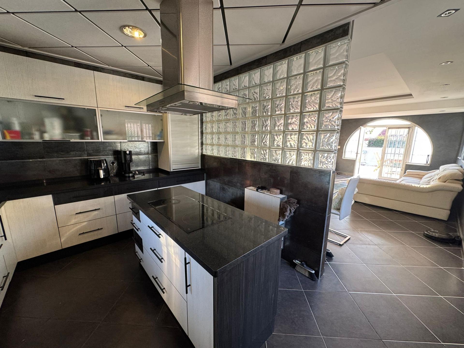 Okouzlující dvojdomek k prodeji.