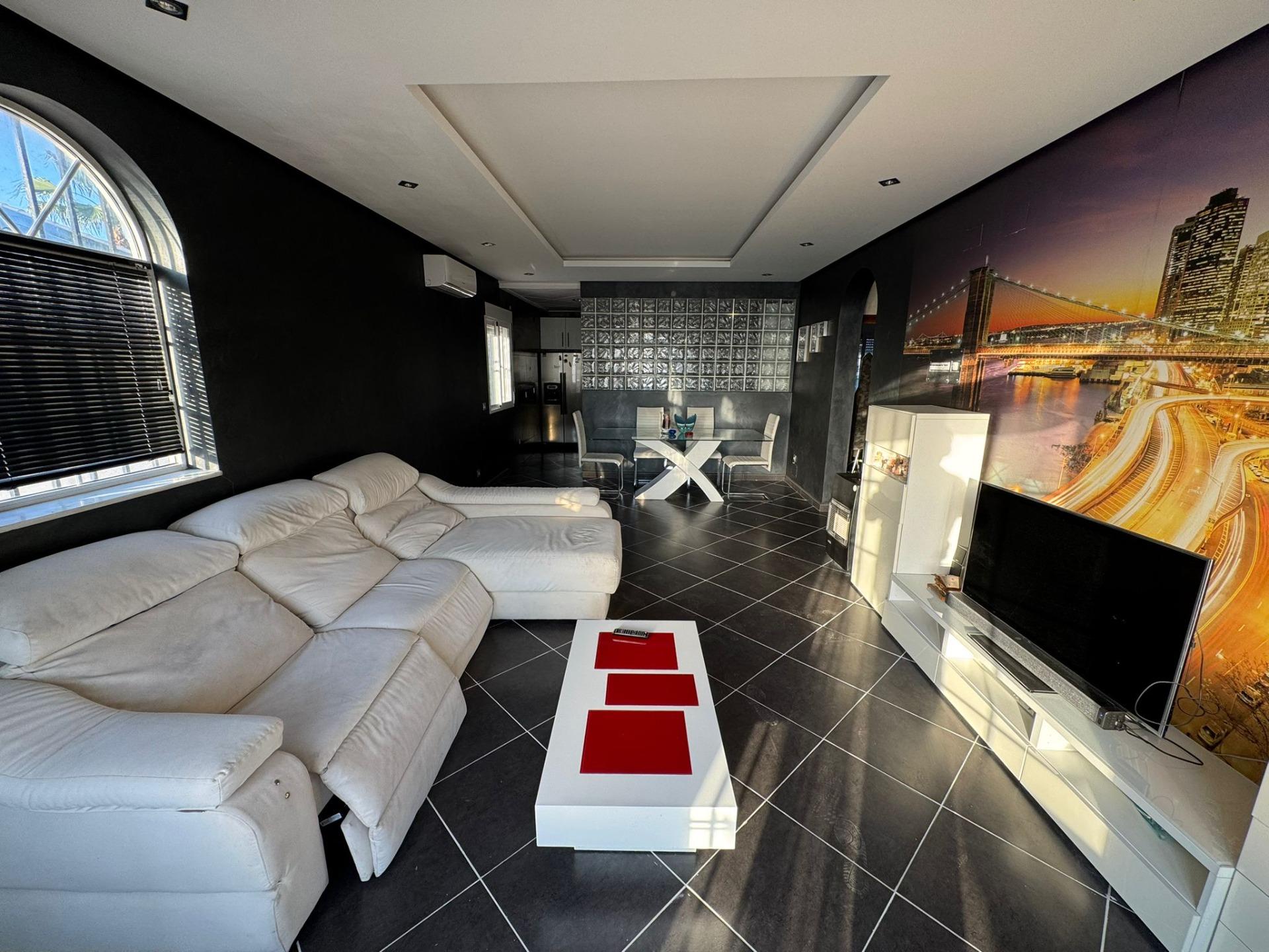 Okouzlující dvojdomek k prodeji.