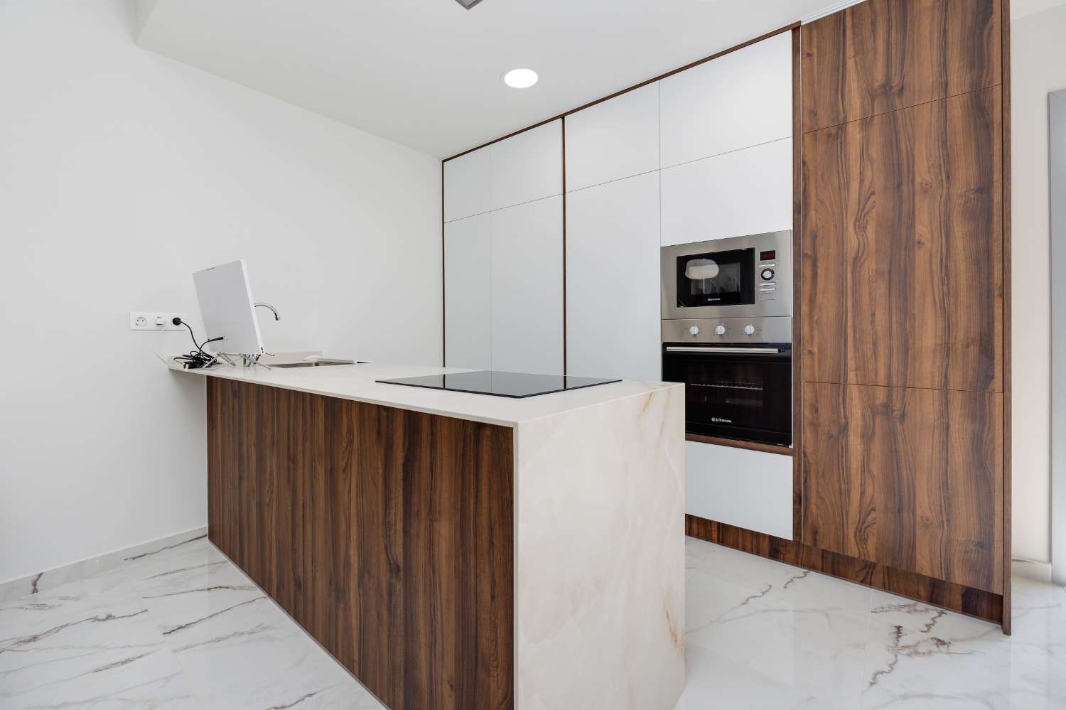 APARTMENTS WITH SPACIOUS TERRACES SAN MIGUEL DE SALINAS