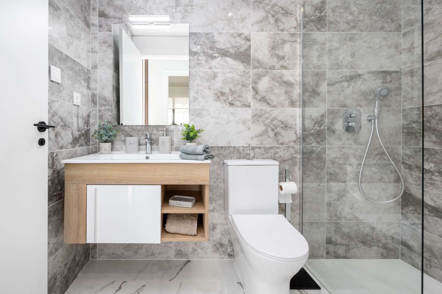 APARTMENTS WITH SPACIOUS TERRACES SAN MIGUEL DE SALINAS