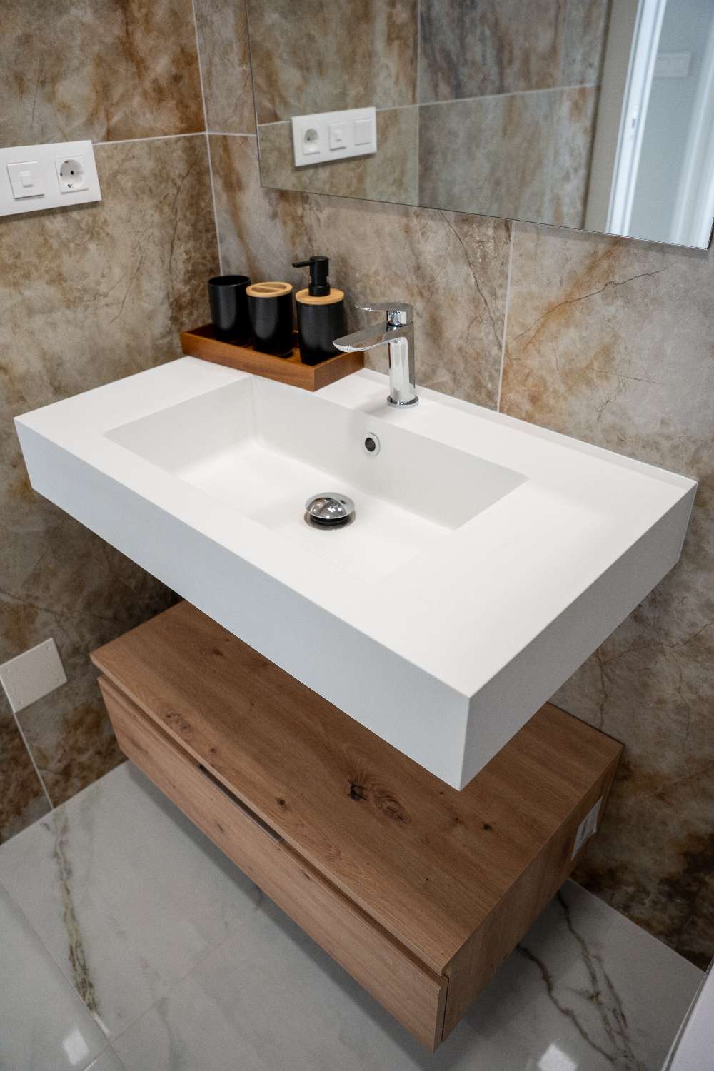 LO MARABÚ - VILY - NOVA Model Ciudad Quesada