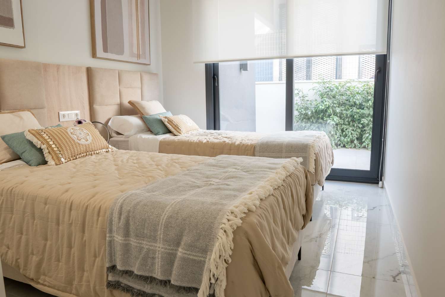 LO MARABÚ - VILY - NOVA Model Ciudad Quesada