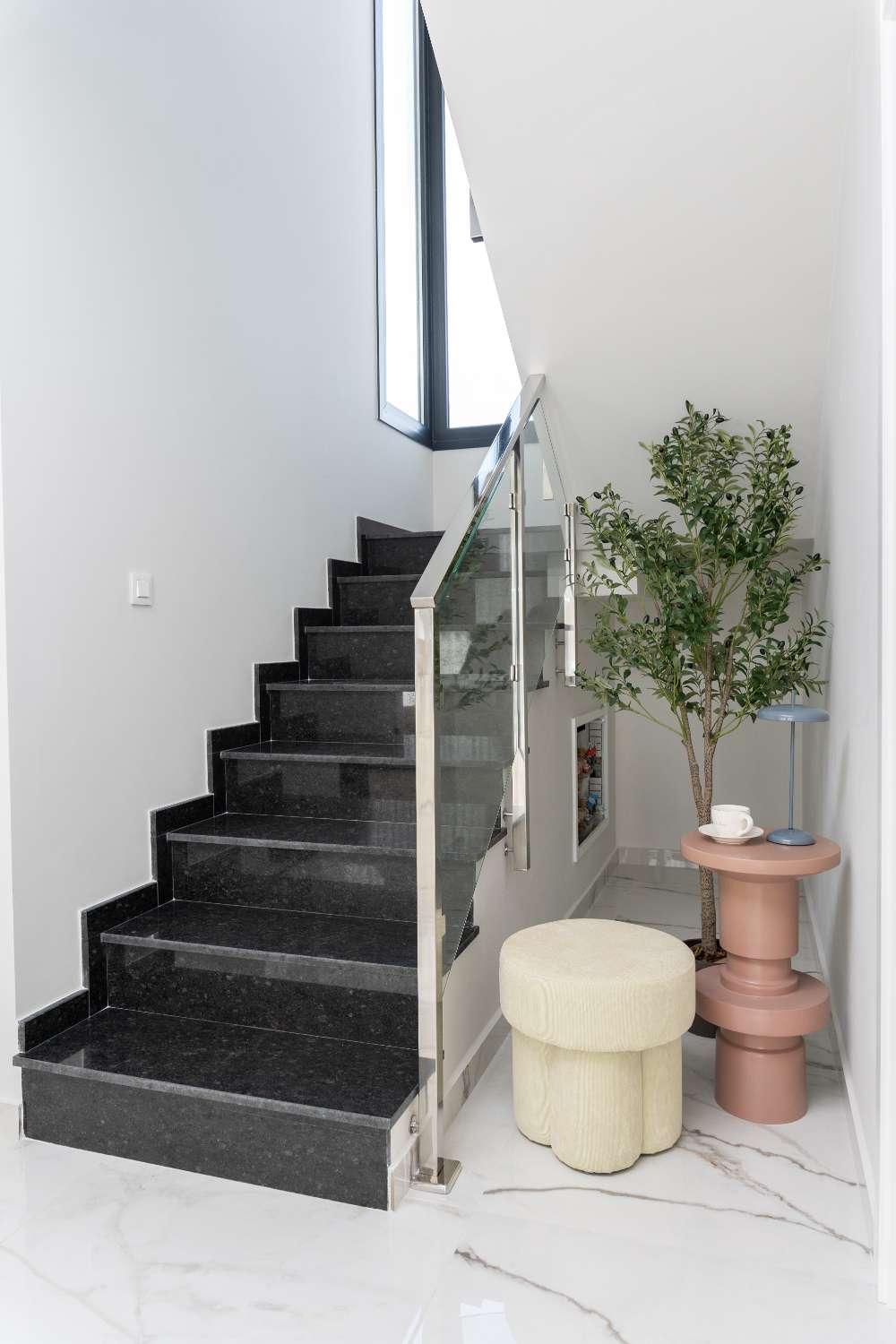 LO MARABÚ - VILY - VEGA Model Ciudad Quesada