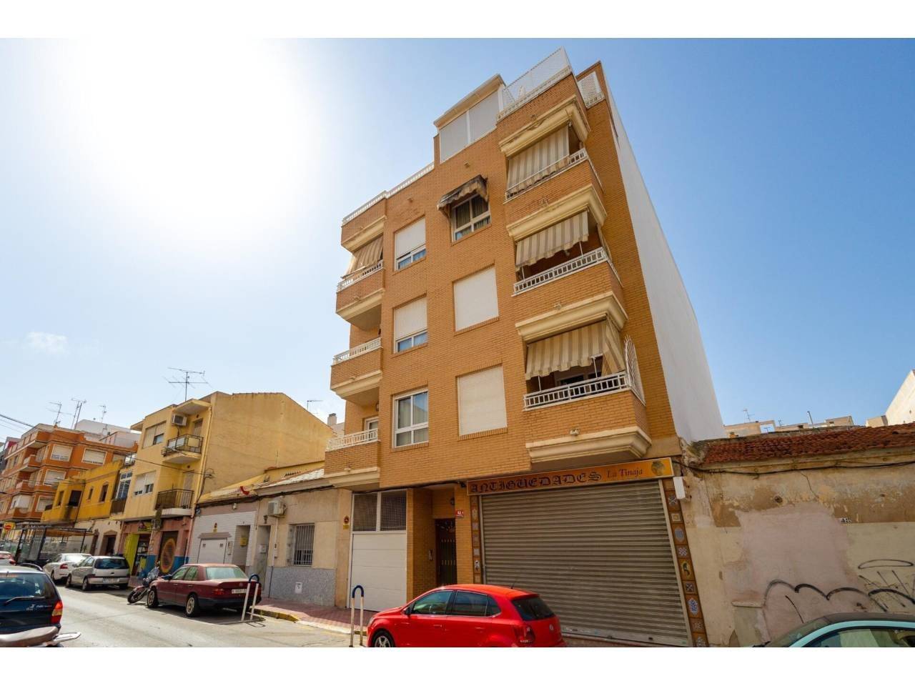 APARTAMENTO A 1 KM DE LA PLAYA REFORMADO!