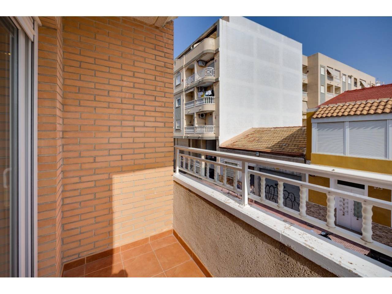 APARTAMENTO A 1 KM DE LA PLAYA REFORMADO!