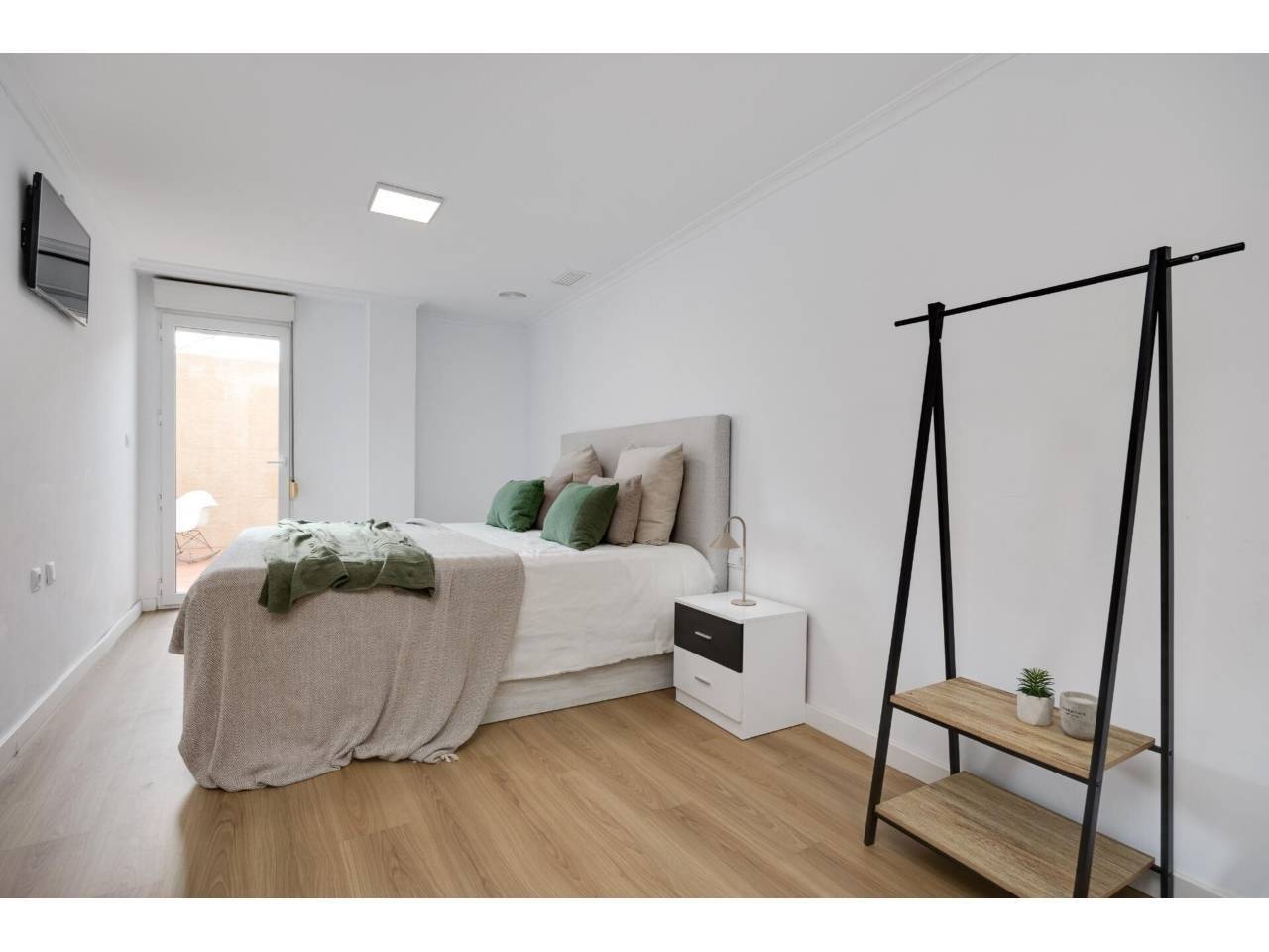 APARTAMENTO A 1 KM DE LA PLAYA REFORMADO!