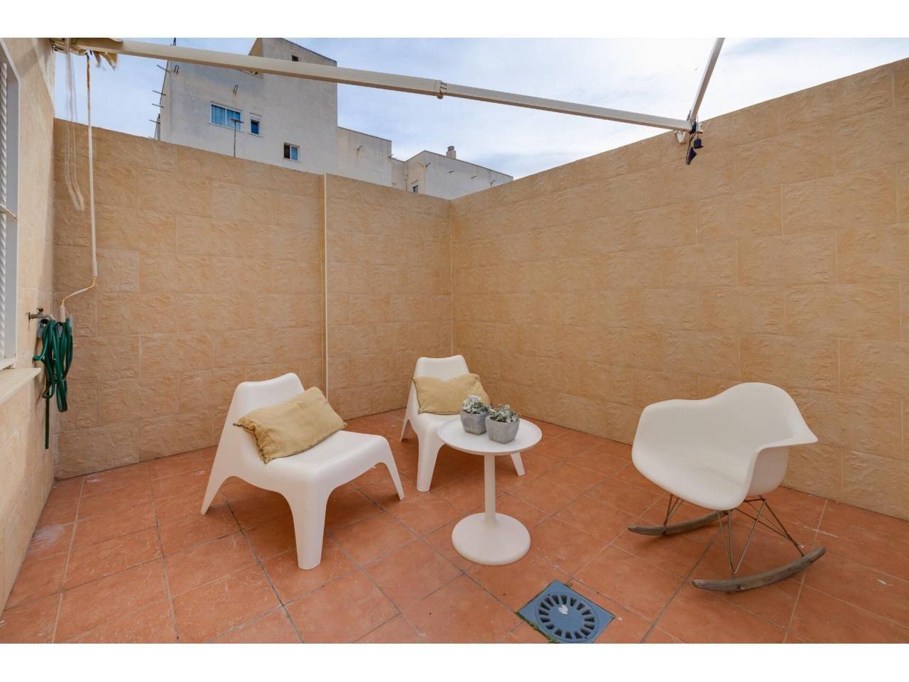 APARTAMENTO A 1 KM DE LA PLAYA REFORMADO!