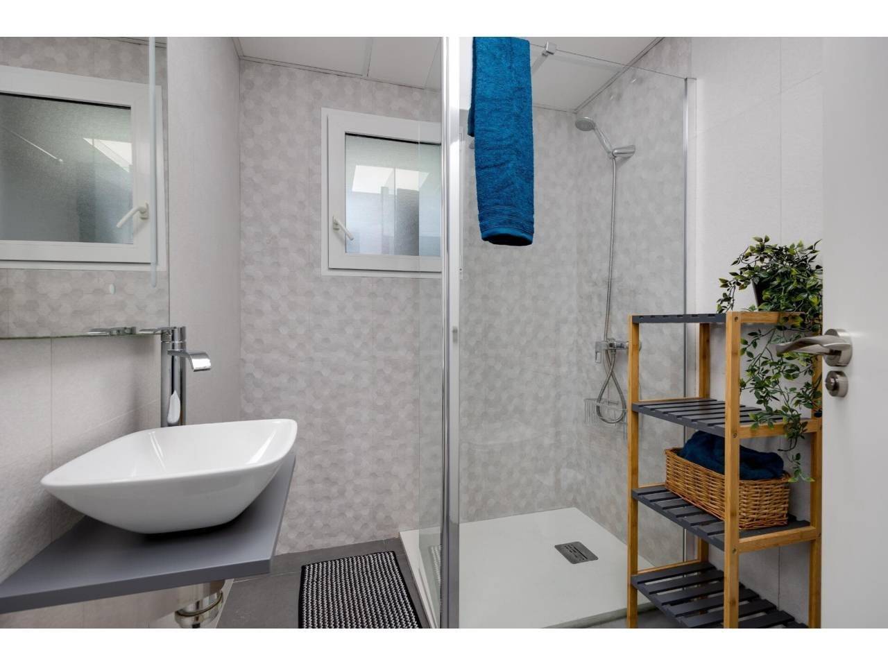 APARTAMENTO A 1 KM DE LA PLAYA REFORMADO!