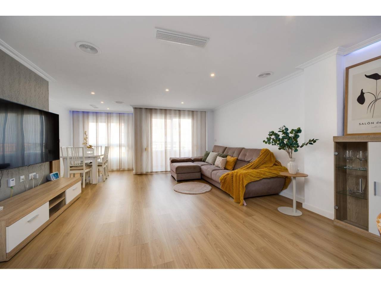 APARTAMENTO A 1 KM DE LA PLAYA REFORMADO!