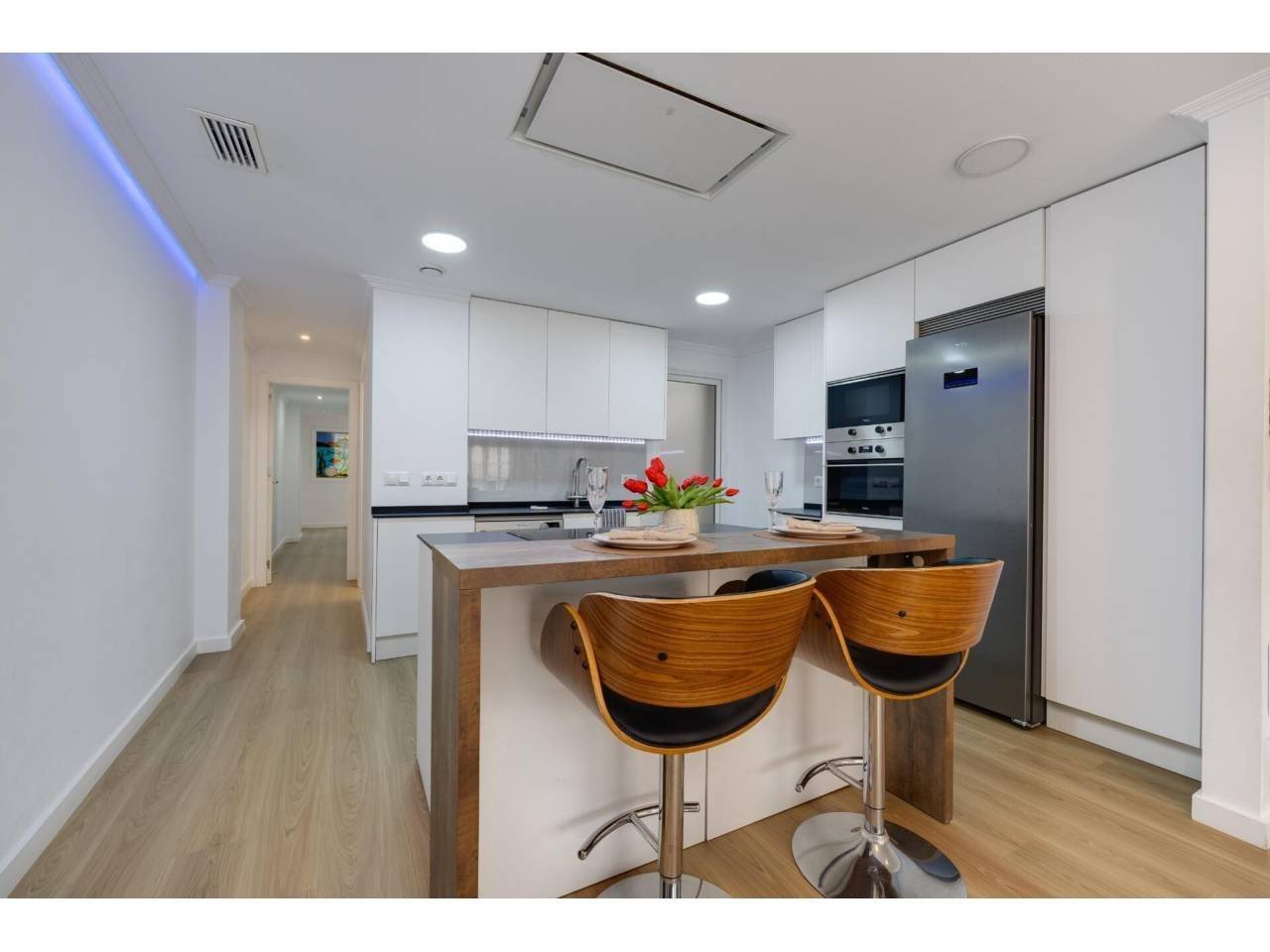 APARTAMENTO A 1 KM DE LA PLAYA REFORMADO!