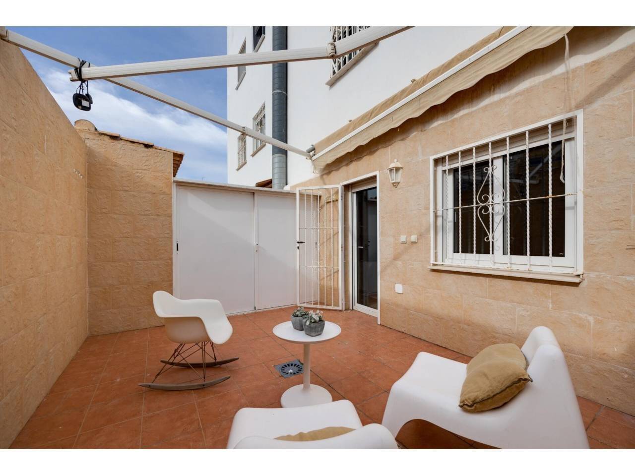 APARTAMENTO A 1 KM DE LA PLAYA REFORMADO!