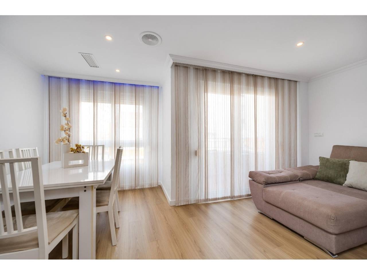 APARTAMENTO A 1 KM DE LA PLAYA REFORMADO!