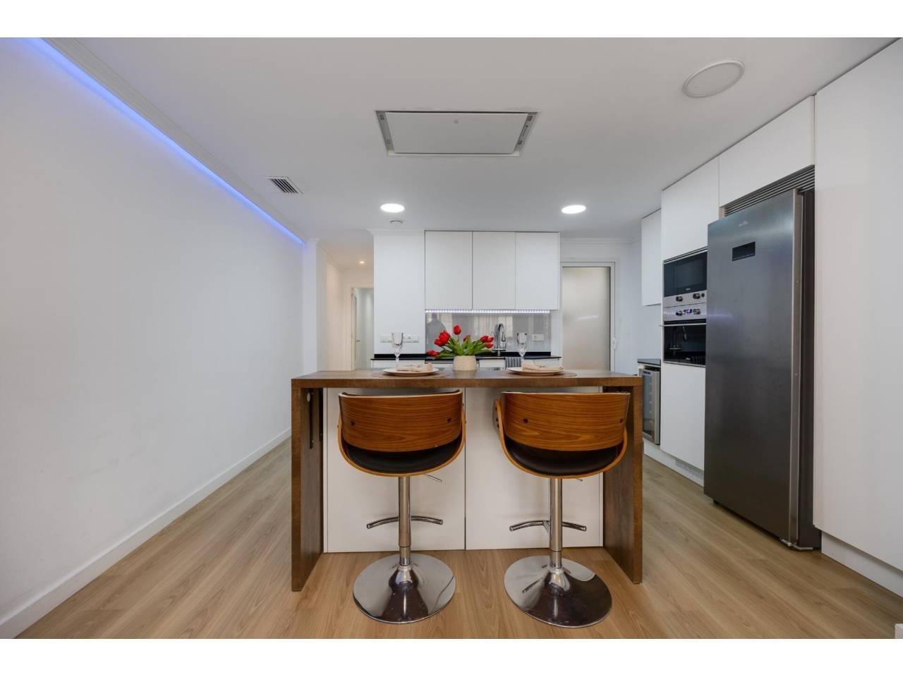 APARTAMENTO A 1 KM DE LA PLAYA REFORMADO!