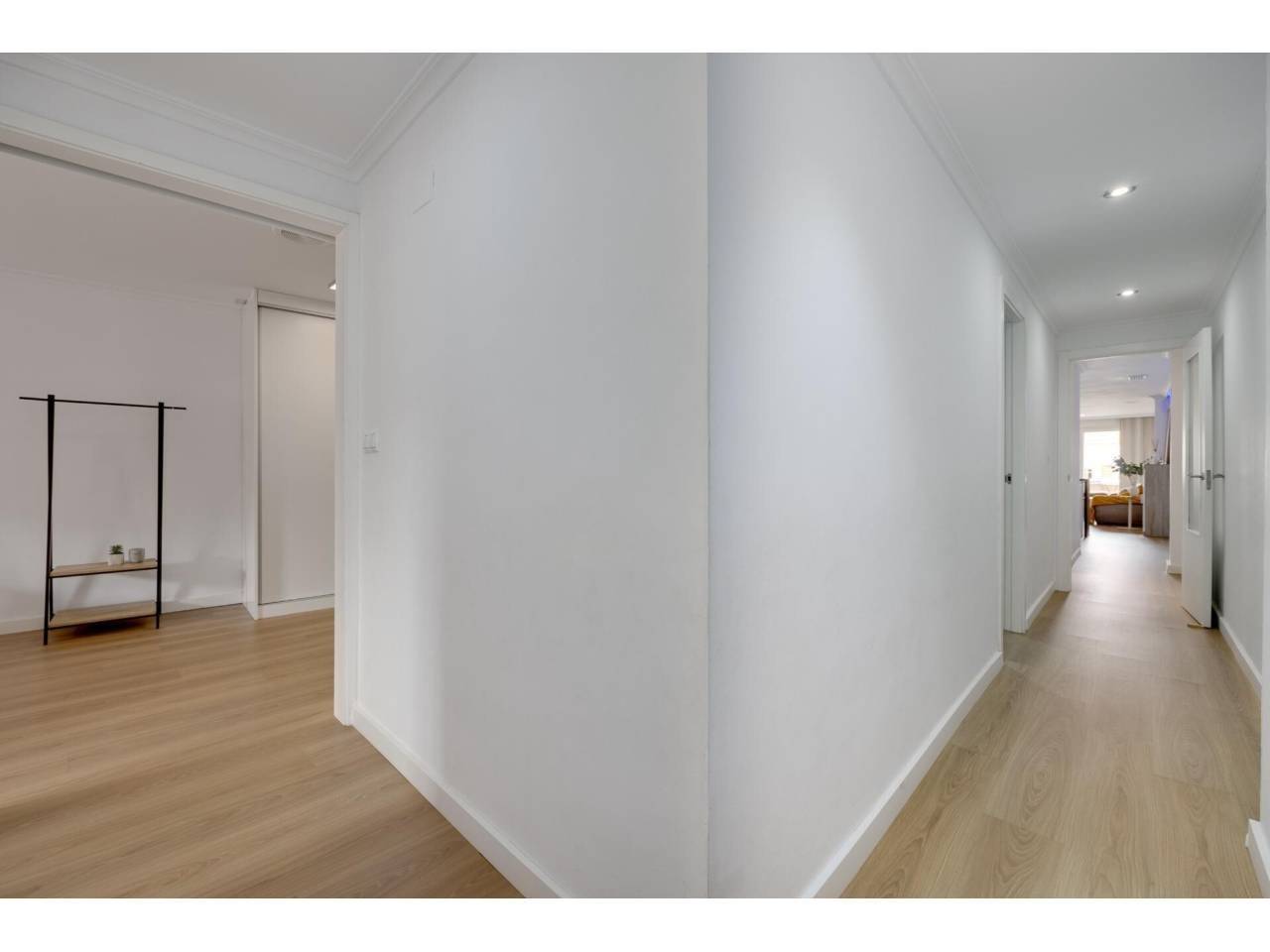 APARTAMENTO A 1 KM DE LA PLAYA REFORMADO!