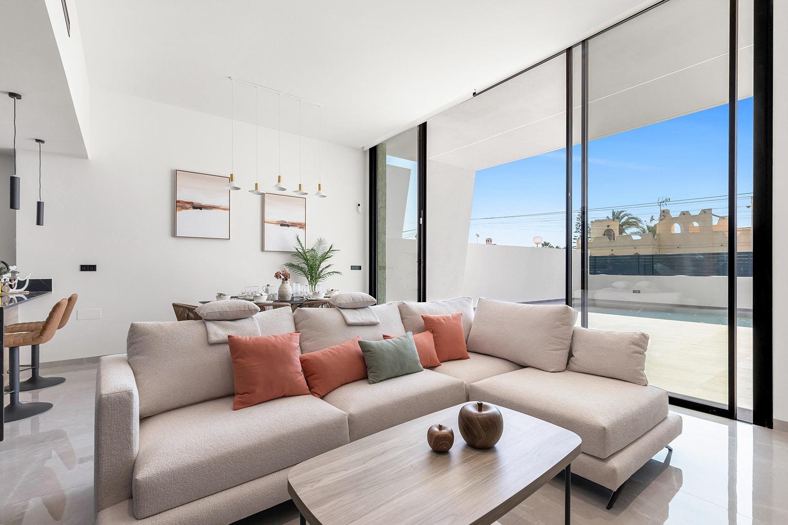 Exkluzivní vily v Los Balcones – světlo, prostor a moderní životní styl u Torrevieji