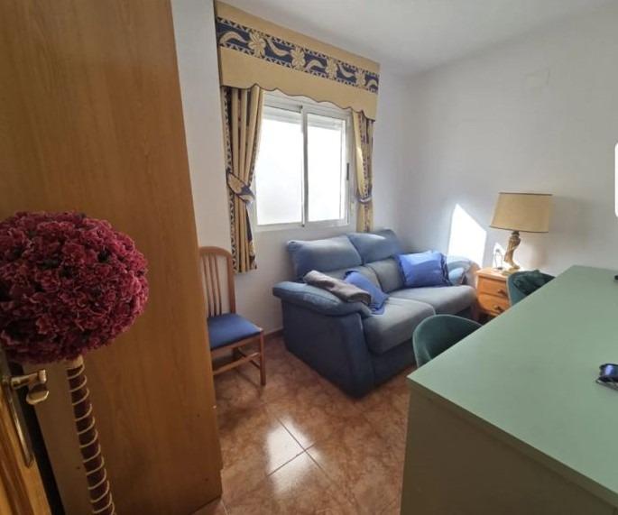 Světlý penthouse v centru Torrevieji – ideální bydlení i investice