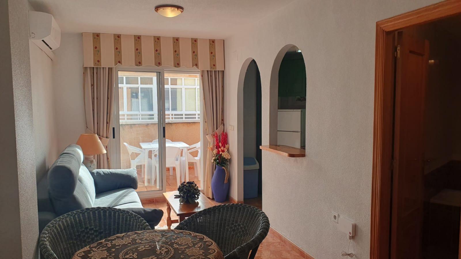 Světlý penthouse v centru Torrevieji – ideální bydlení i investice
