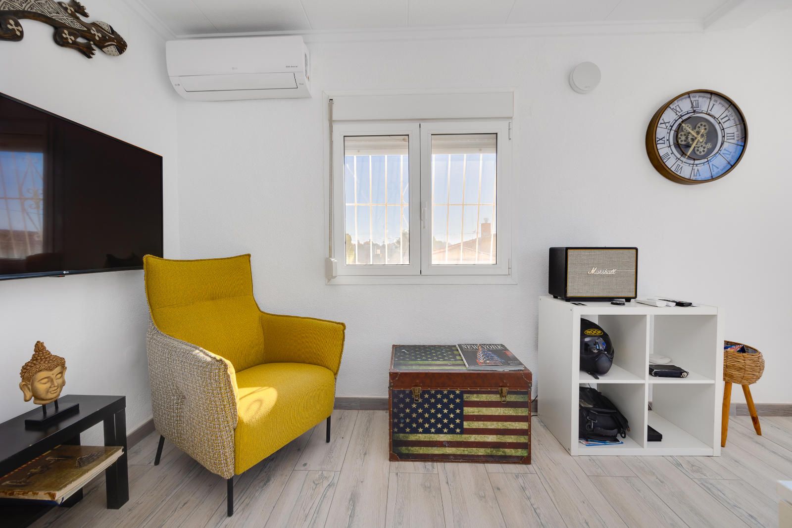 Detached Villa with Private Pool and Solar Energy in La Marina