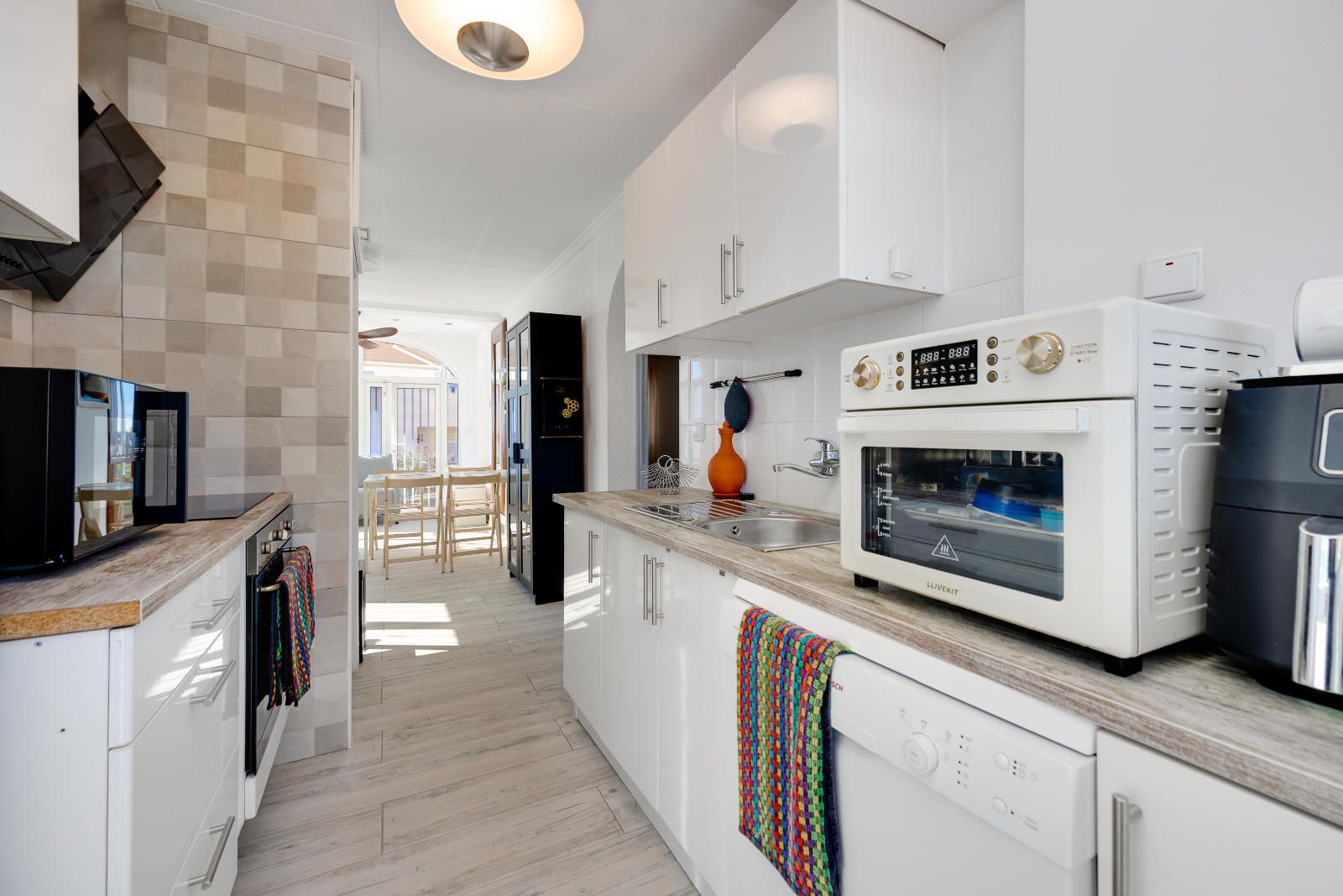 Detached Villa with Private Pool and Solar Energy in La Marina