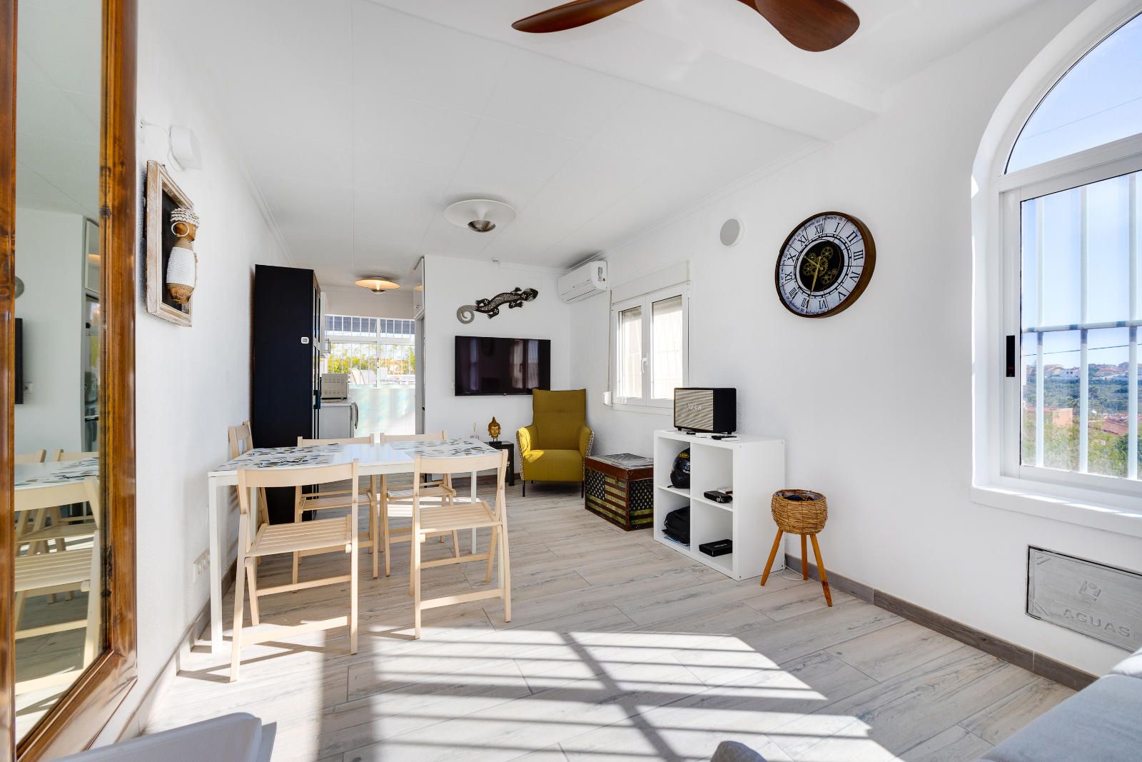 Detached Villa with Private Pool and Solar Energy in La Marina