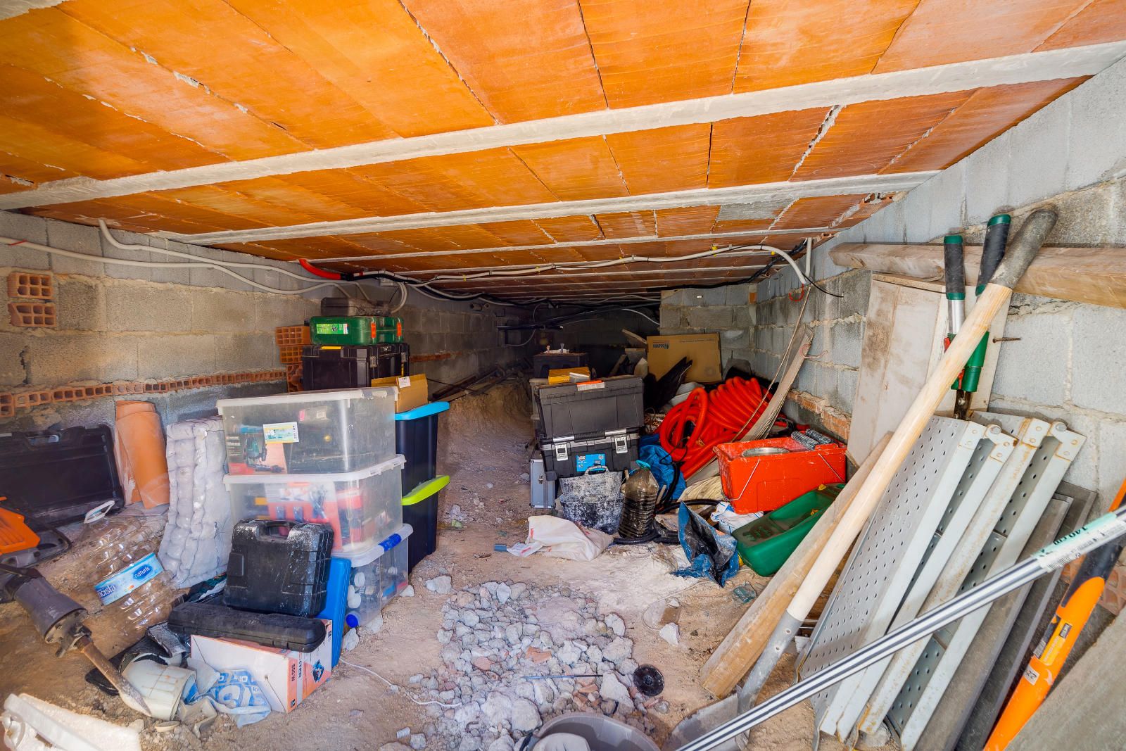 Detached Villa with Private Pool and Solar Energy in La Marina