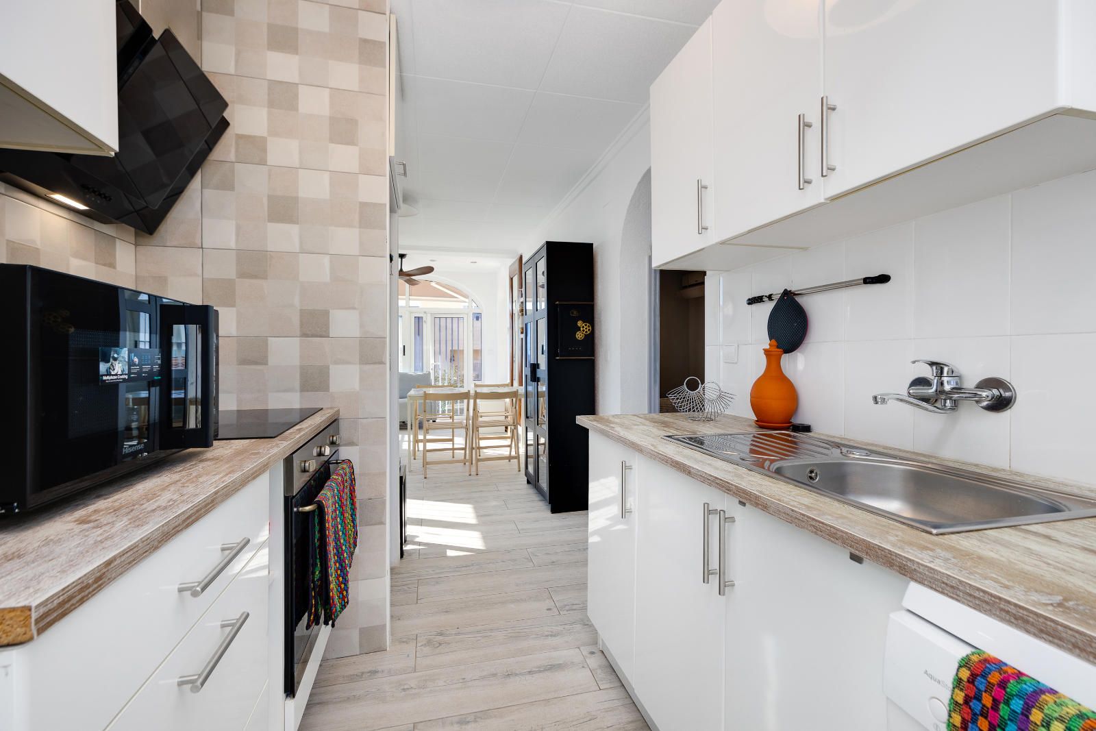 Detached Villa with Private Pool and Solar Energy in La Marina