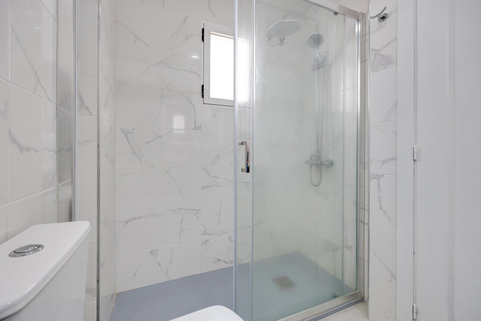 Exclusive Penthouse with Views of the Pink Lagoon – Torrevieja