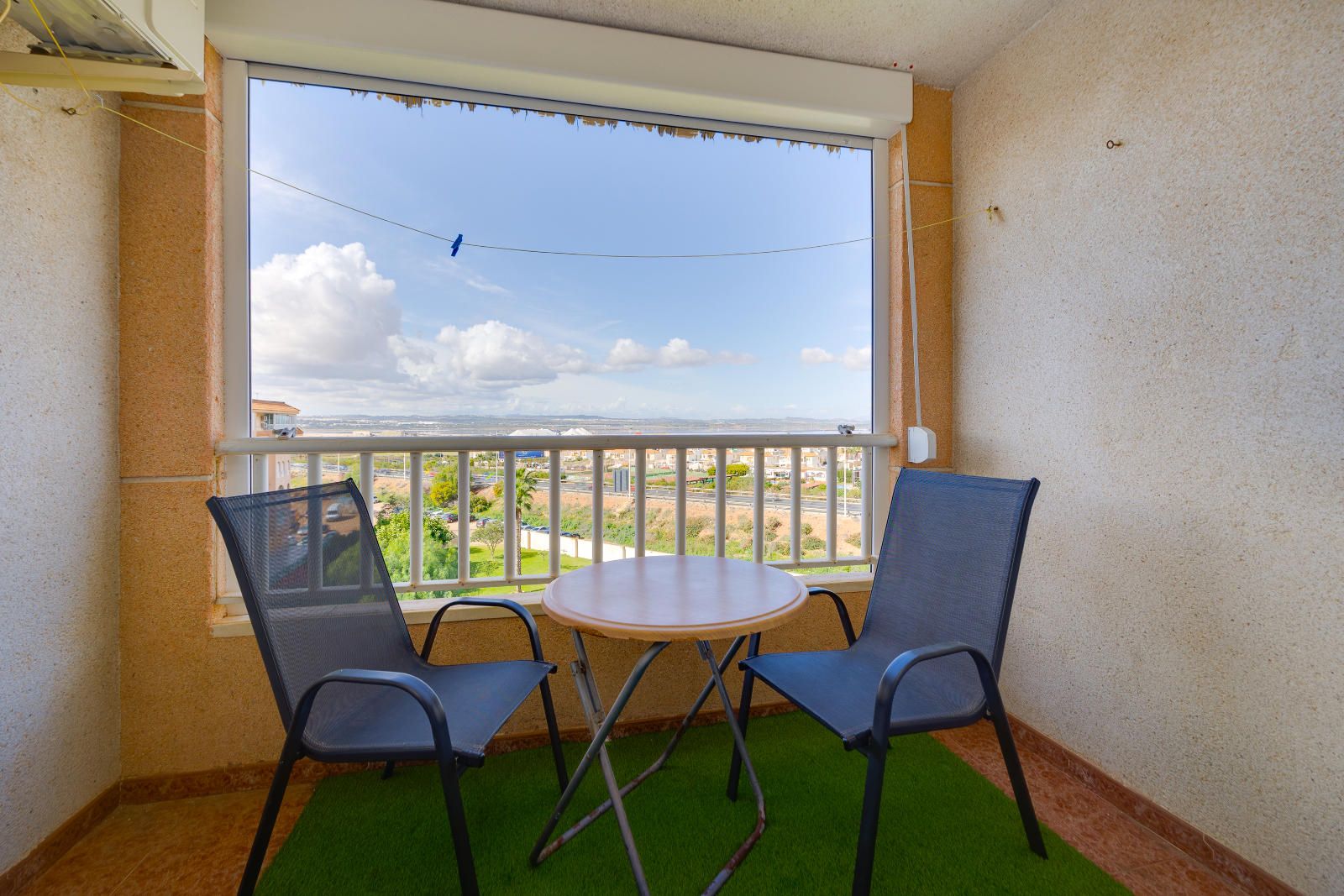 Exclusive Penthouse with Views of the Pink Lagoon – Torrevieja