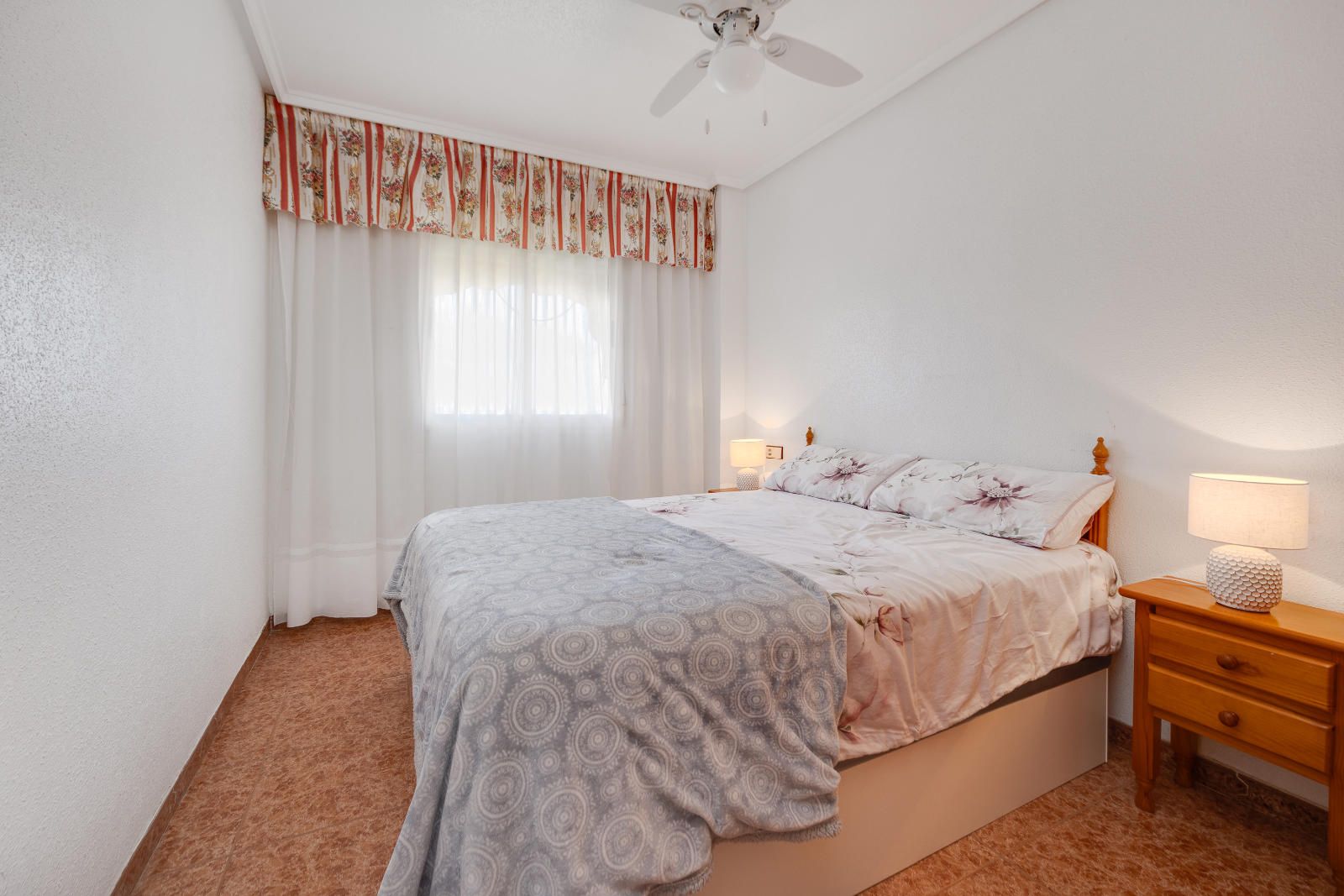 Exclusive Penthouse with Views of the Pink Lagoon – Torrevieja