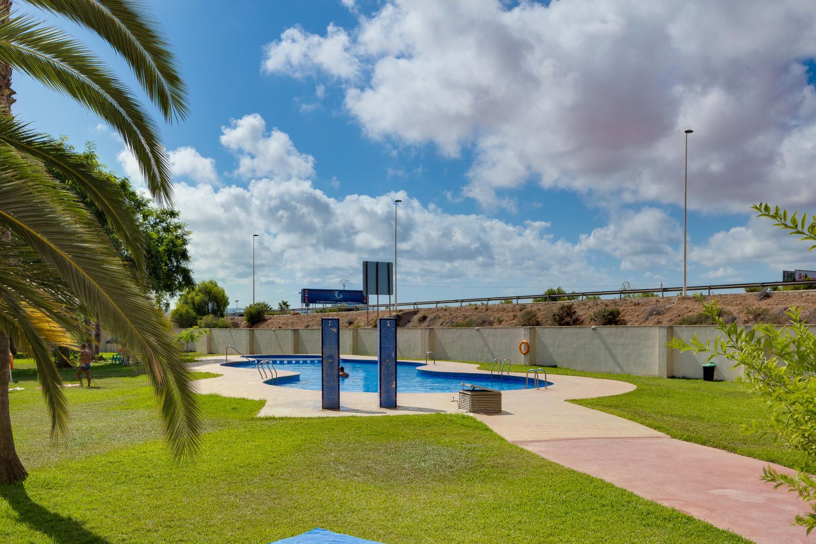 Exclusive Penthouse with Views of the Pink Lagoon – Torrevieja