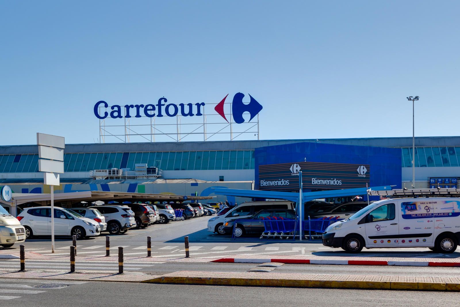 Bright Penthouse with Open Views in Parque de las Naciones – Torrevieja