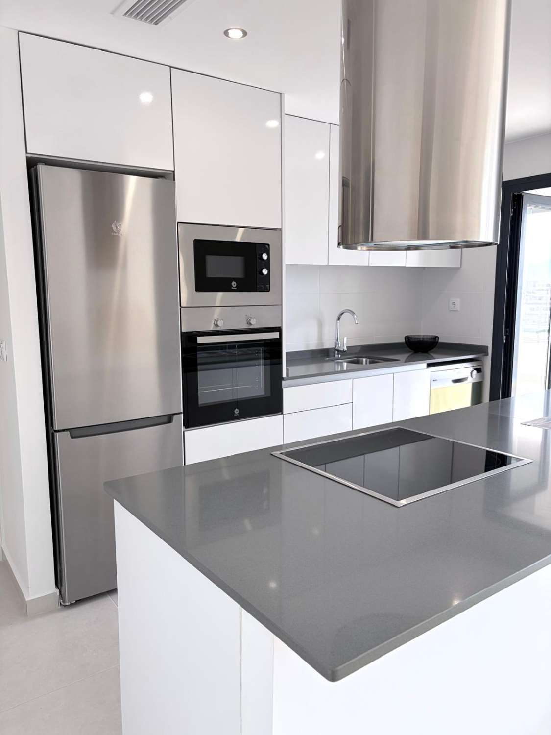 Modern Apartments in an Exclusive Residential Project San Miguel de Salinas – Costa Blanca South