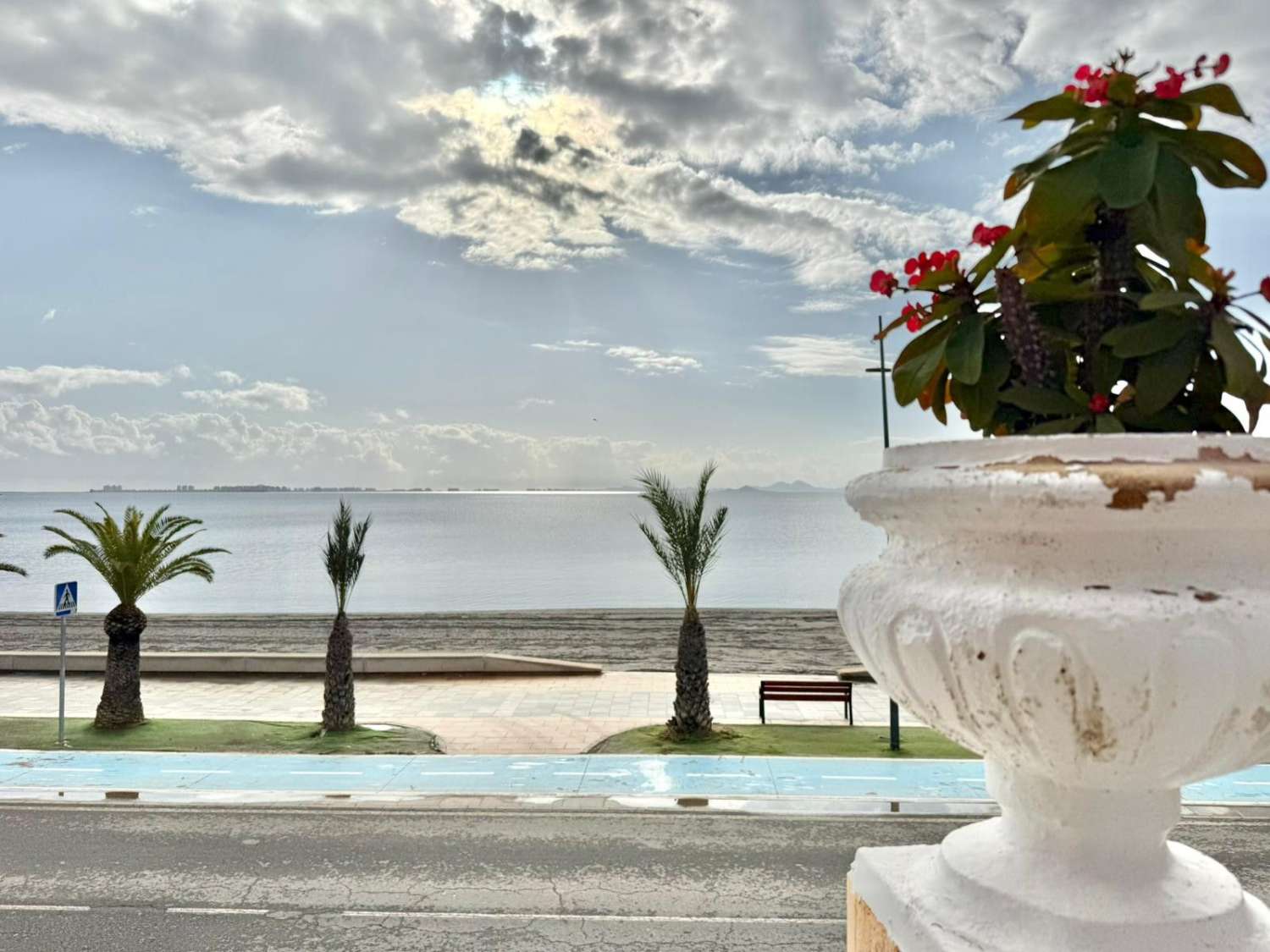 Apartment Just Steps from the Sea – Enjoy the Mediterranean Lifestyle