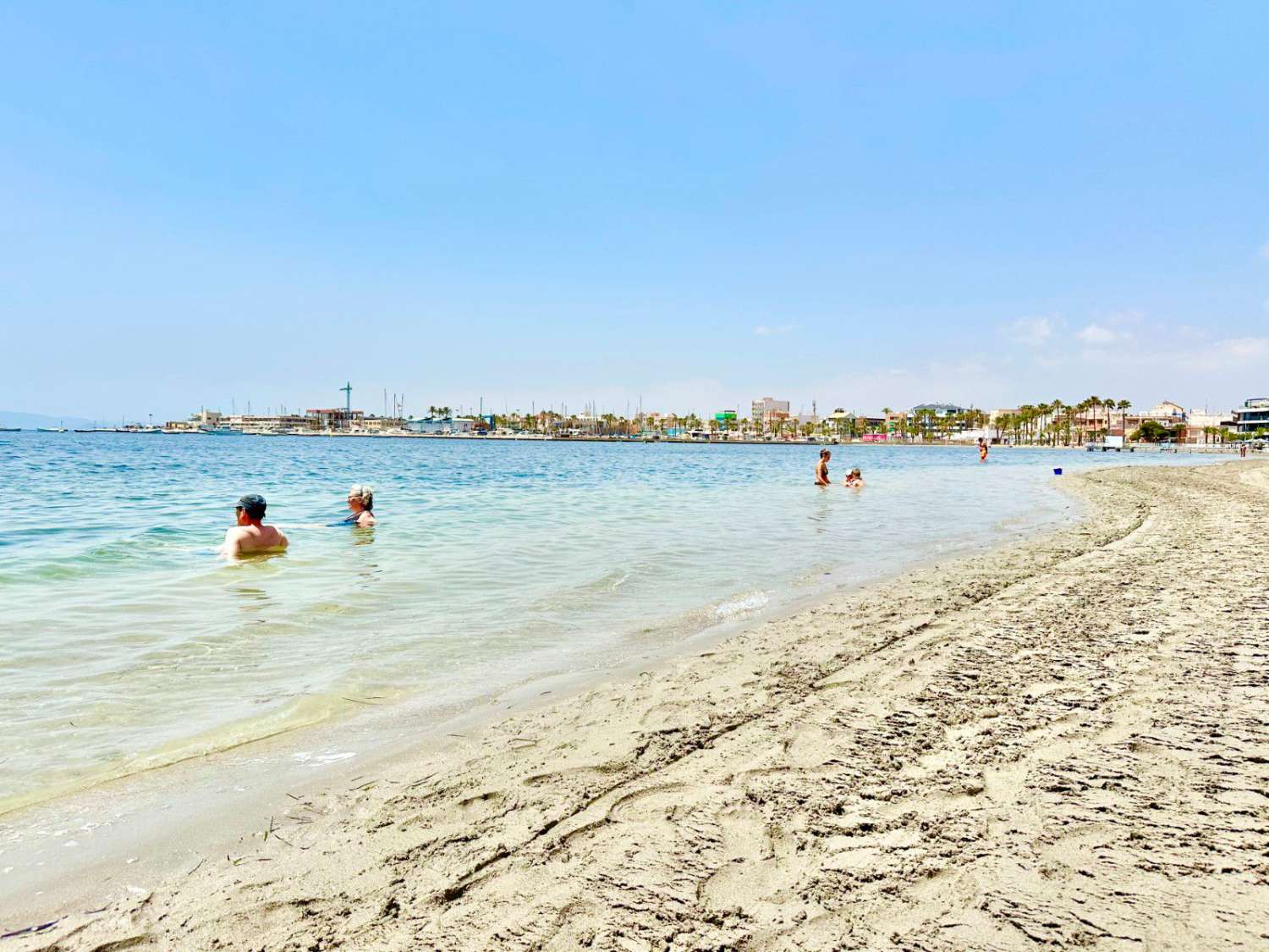 Apartment with Garage and Mar Menor Views – First Line Near the Beach